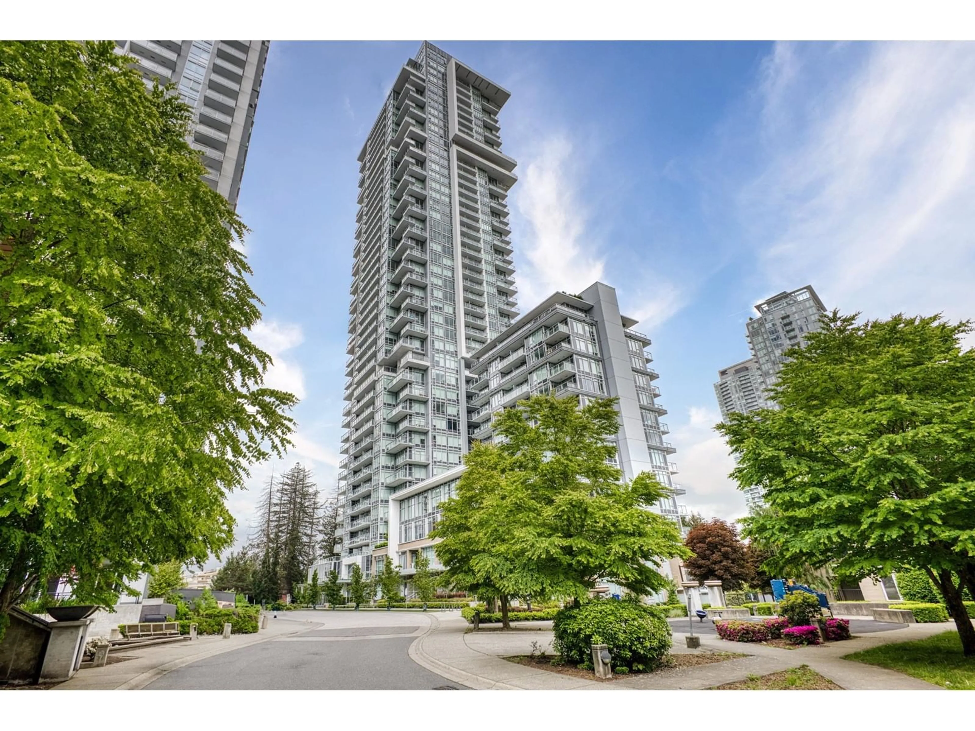 Unknown for 1204 - 13350 CENTRAL, Surrey British Columbia V3T0S1