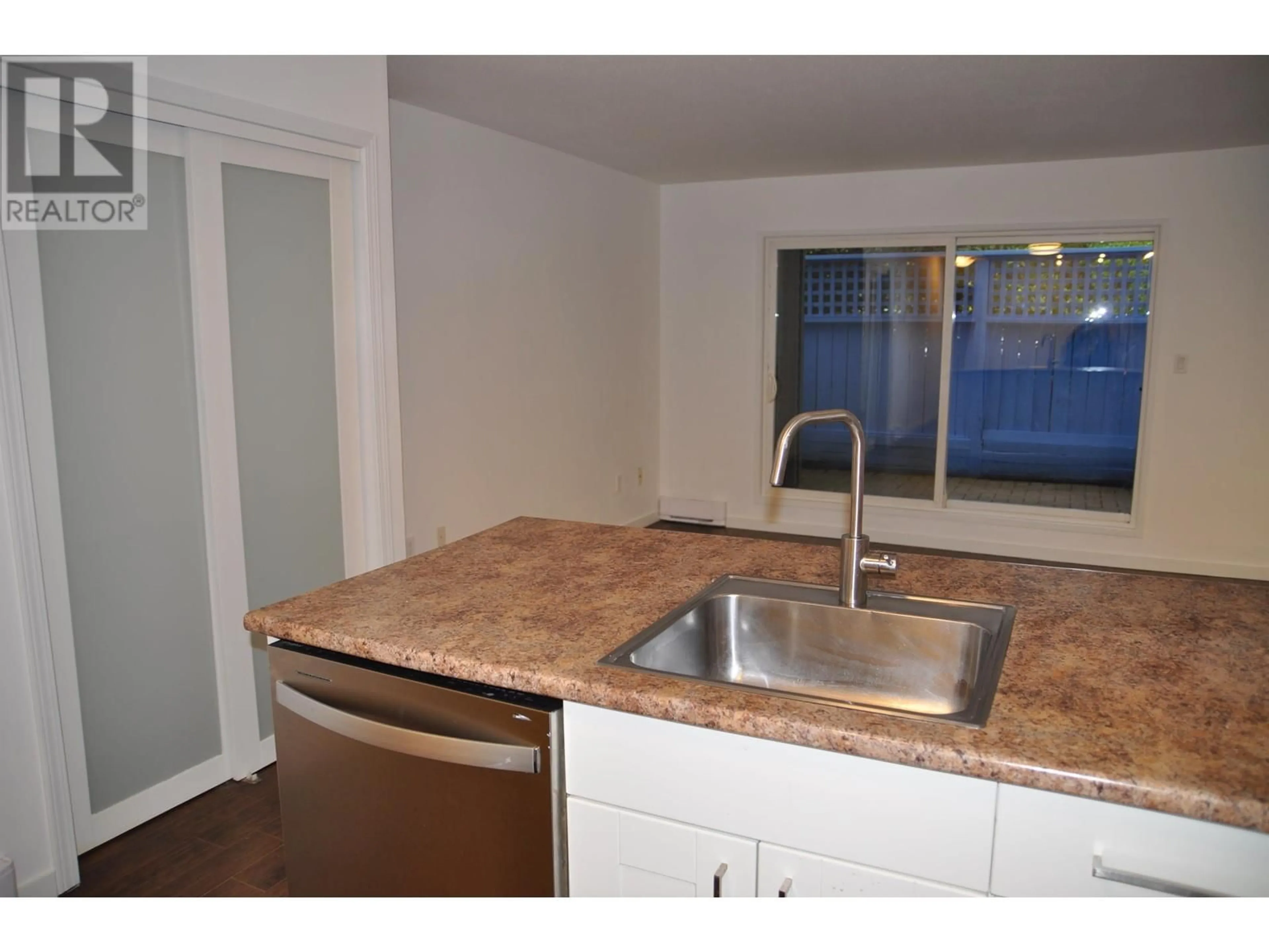 Standard kitchen, unknown for 104 - 2255 ETON STREET, Vancouver British Columbia V5L1C9