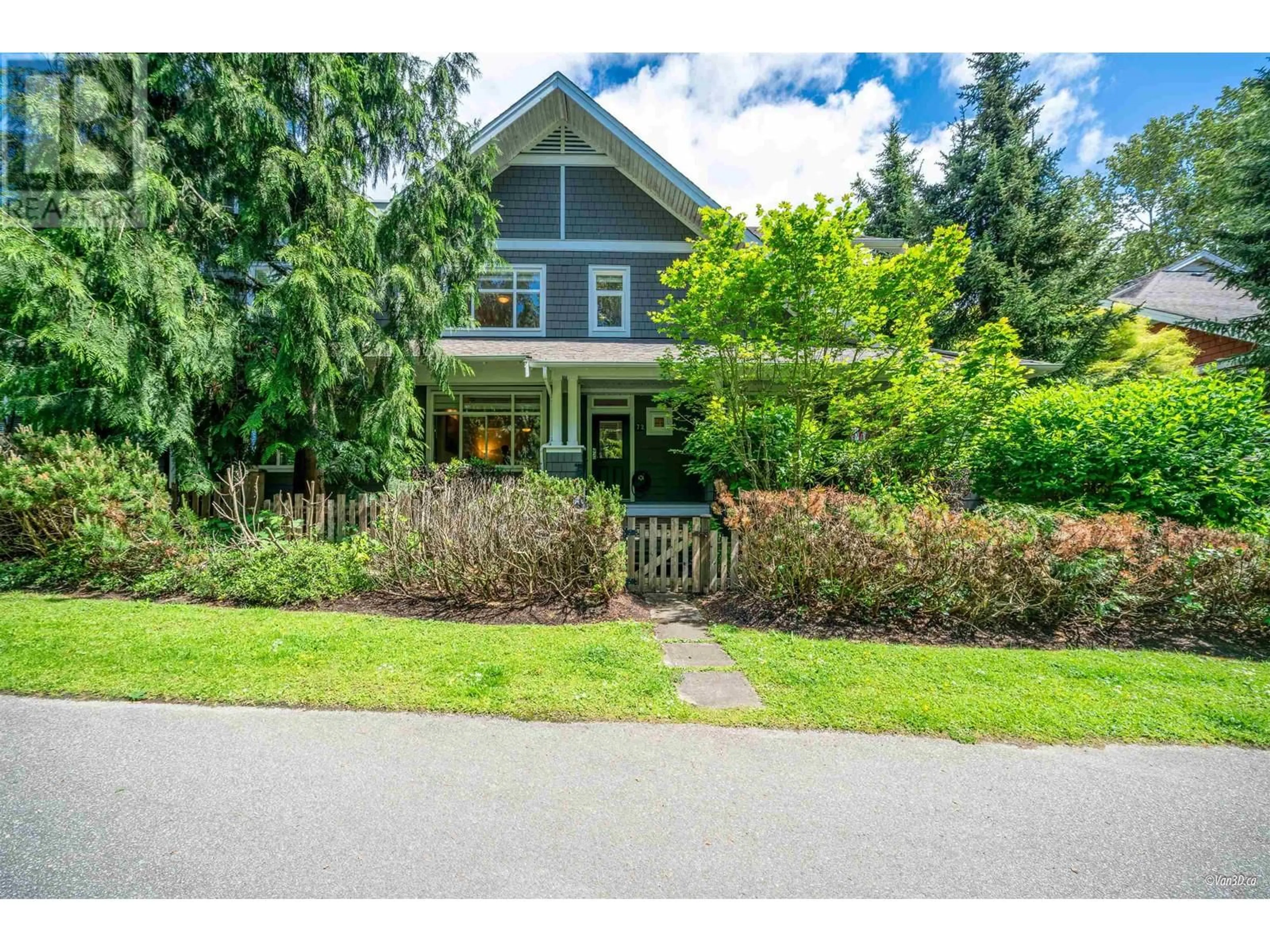 A pic from outside/outdoor area/front of a property/back of a property/a pic from drone, street for 72 - 6878 SOUTHPOINT DRIVE, Burnaby British Columbia V3N5E4