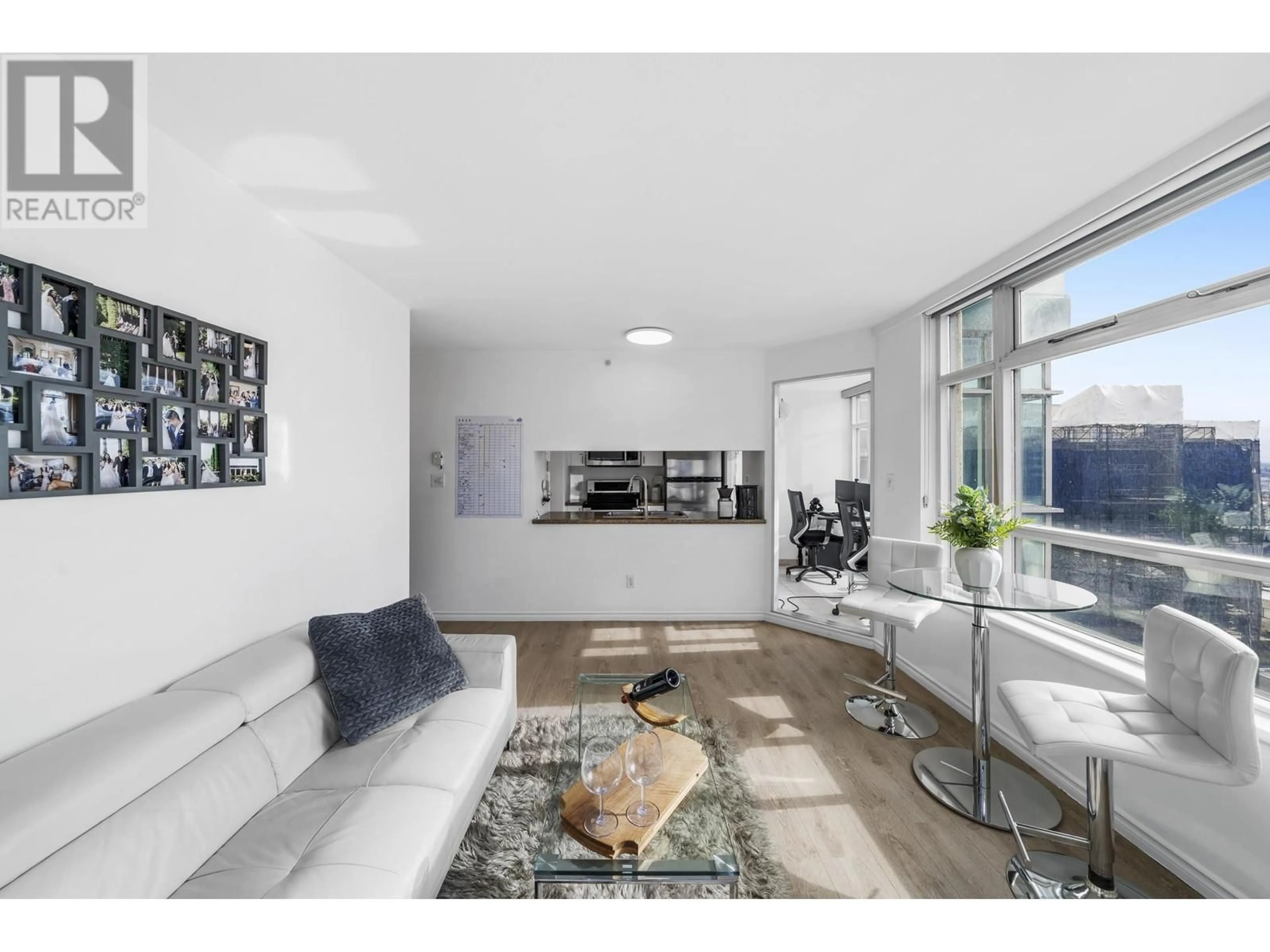 Living room with furniture, unknown for 1709 - 438 SEYMOUR STREET, Vancouver British Columbia V6B6H4