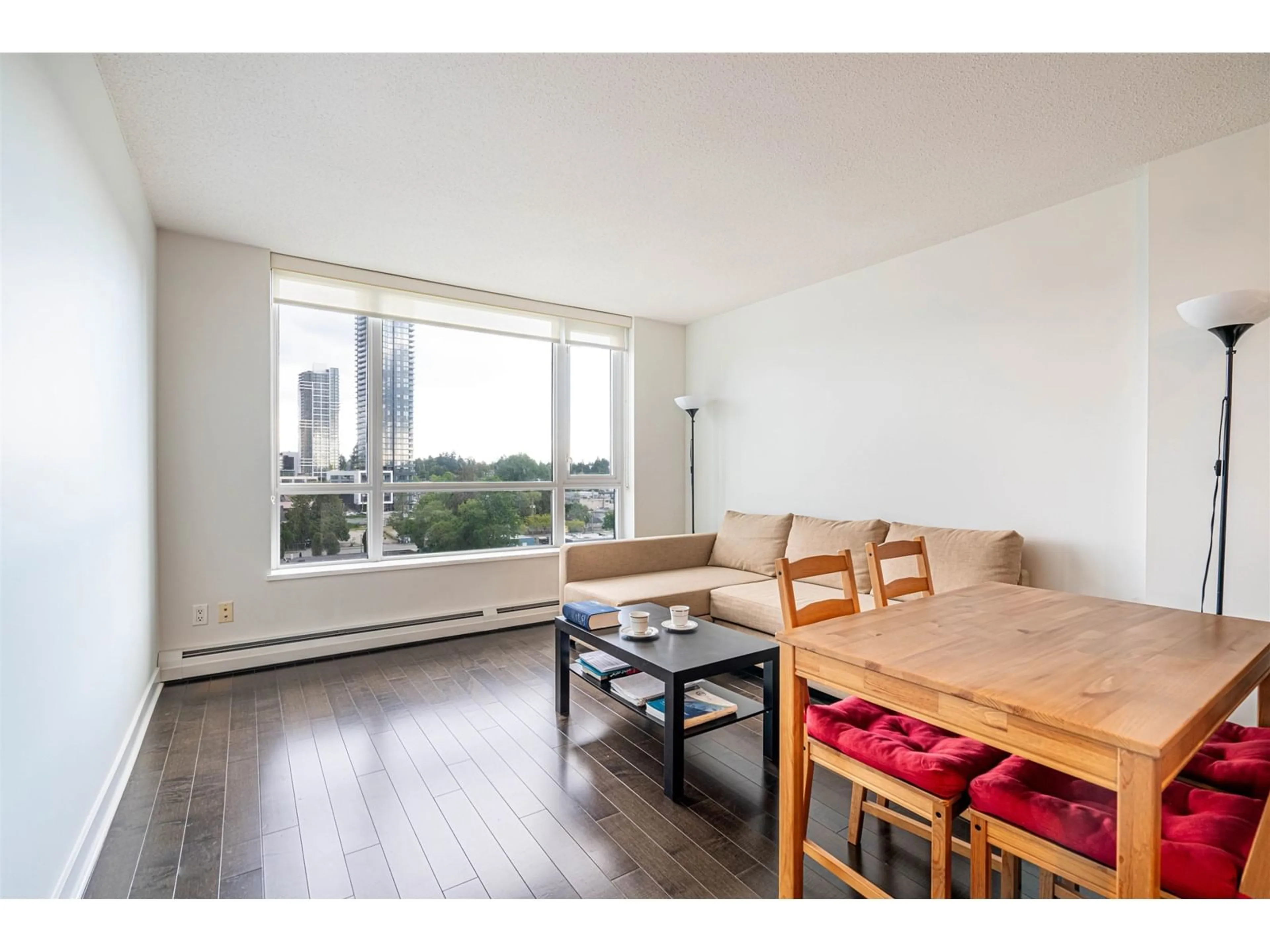 A pic of a room for 1002 - 10777 UNIVERSITY, Surrey British Columbia V3T0E6