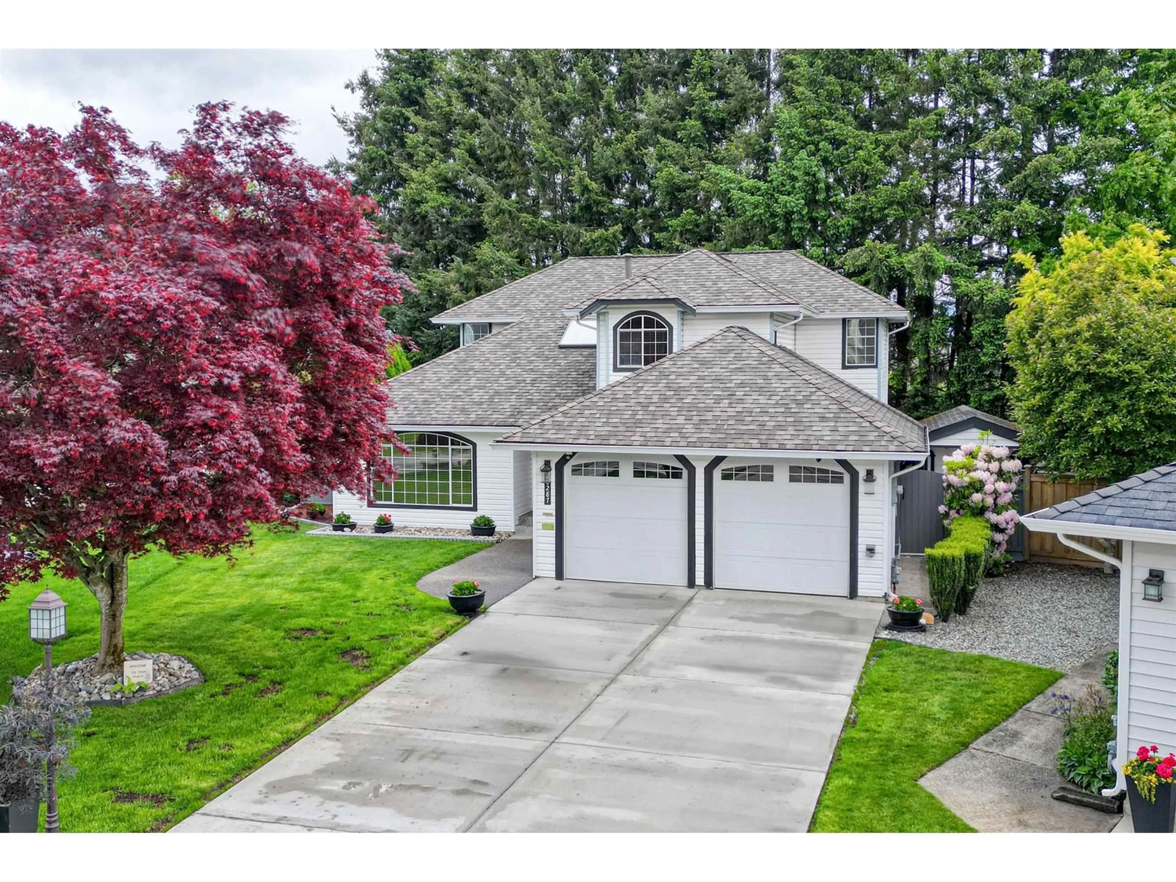 Home with vinyl exterior material, street for 20287 94B, Langley British Columbia V1M1Y8