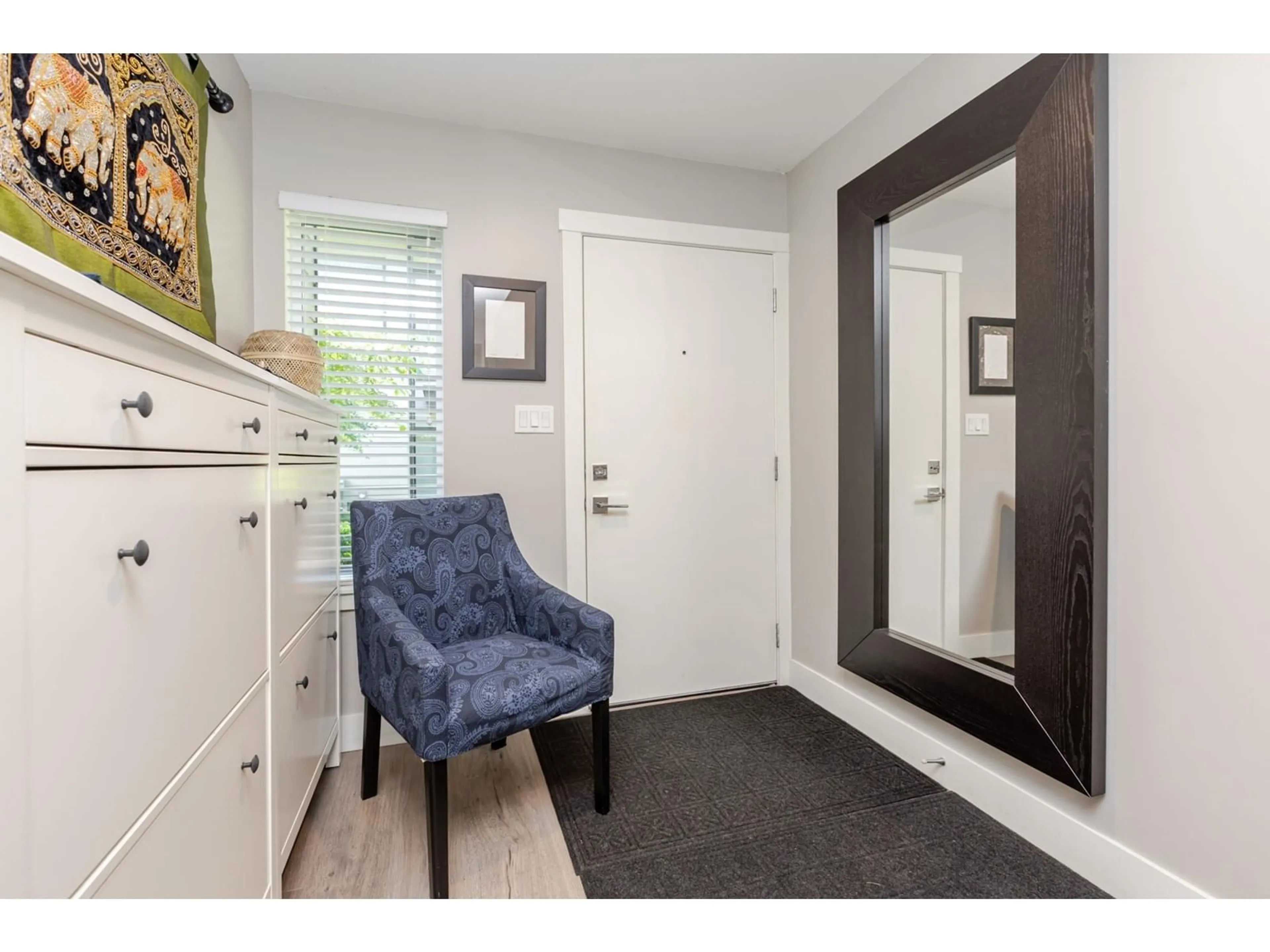 Indoor entryway for 45 - 15688 28, Surrey British Columbia V3Z0N1