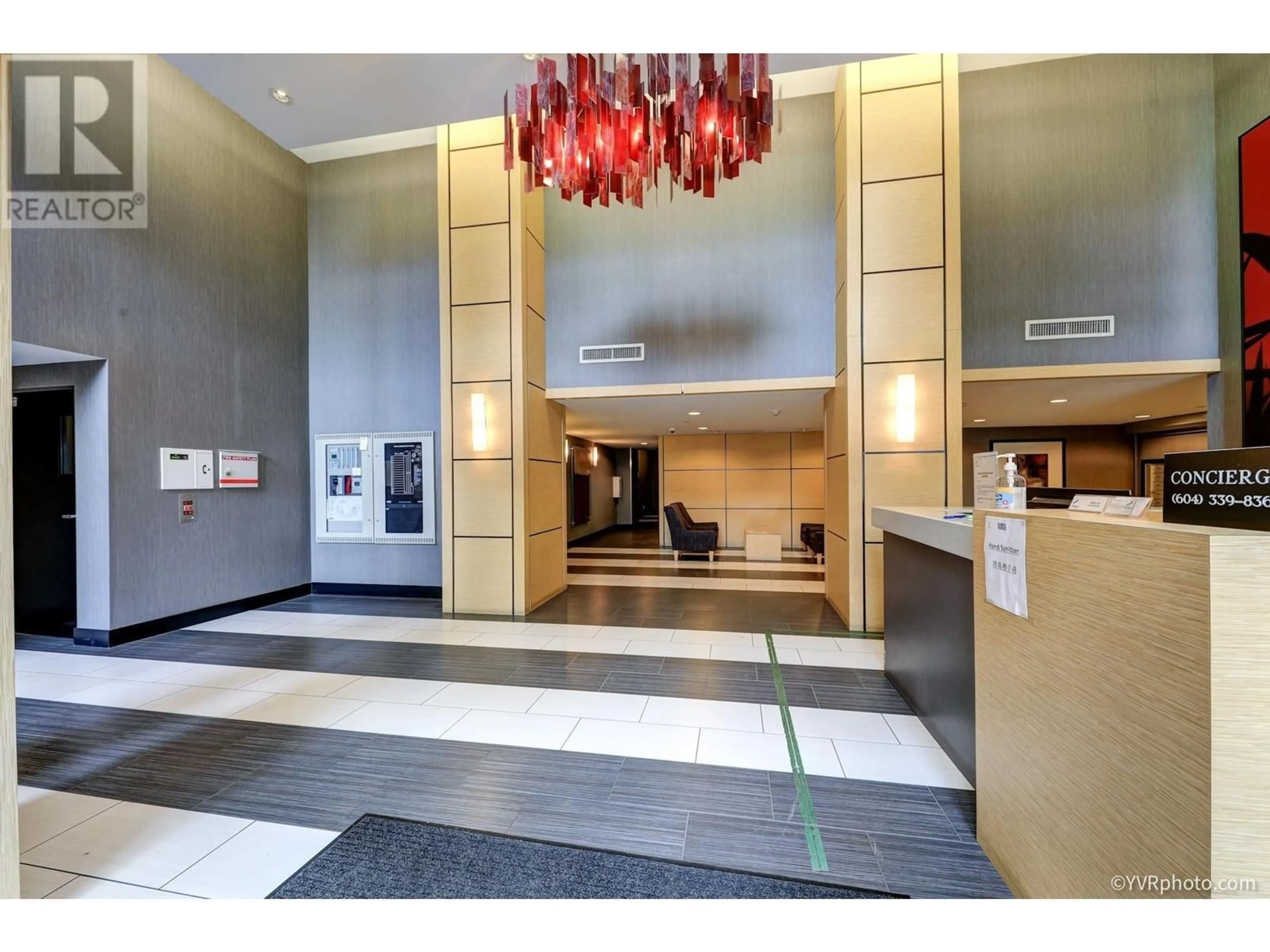 Lobby for 1601 - 8120 LANSDOWNE ROAD, Richmond British Columbia V6X0A1
