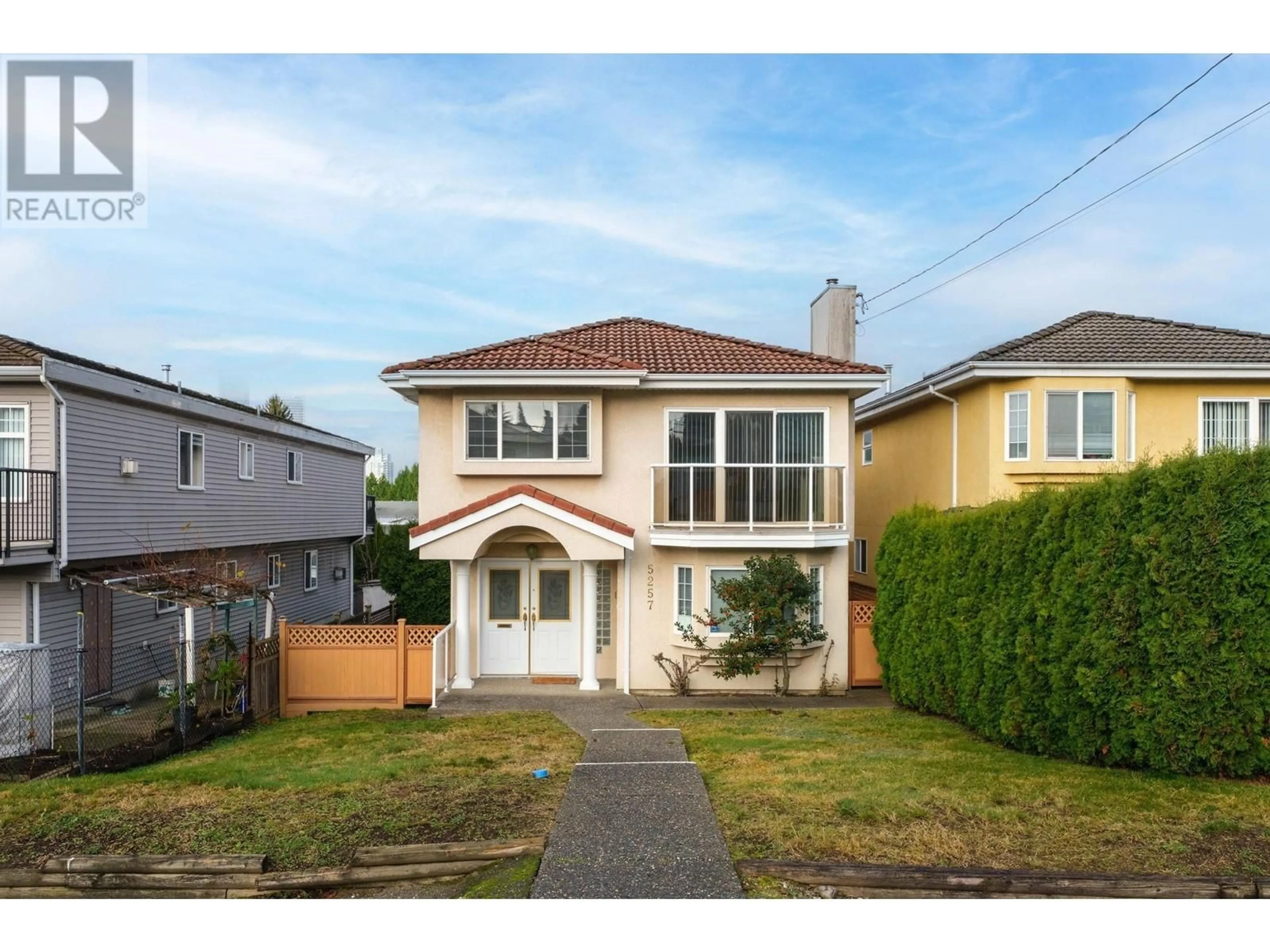 A pic from outside/outdoor area/front of a property/back of a property/a pic from drone, street for 5257 NORFOLK STREET, Burnaby British Columbia V5G1G3