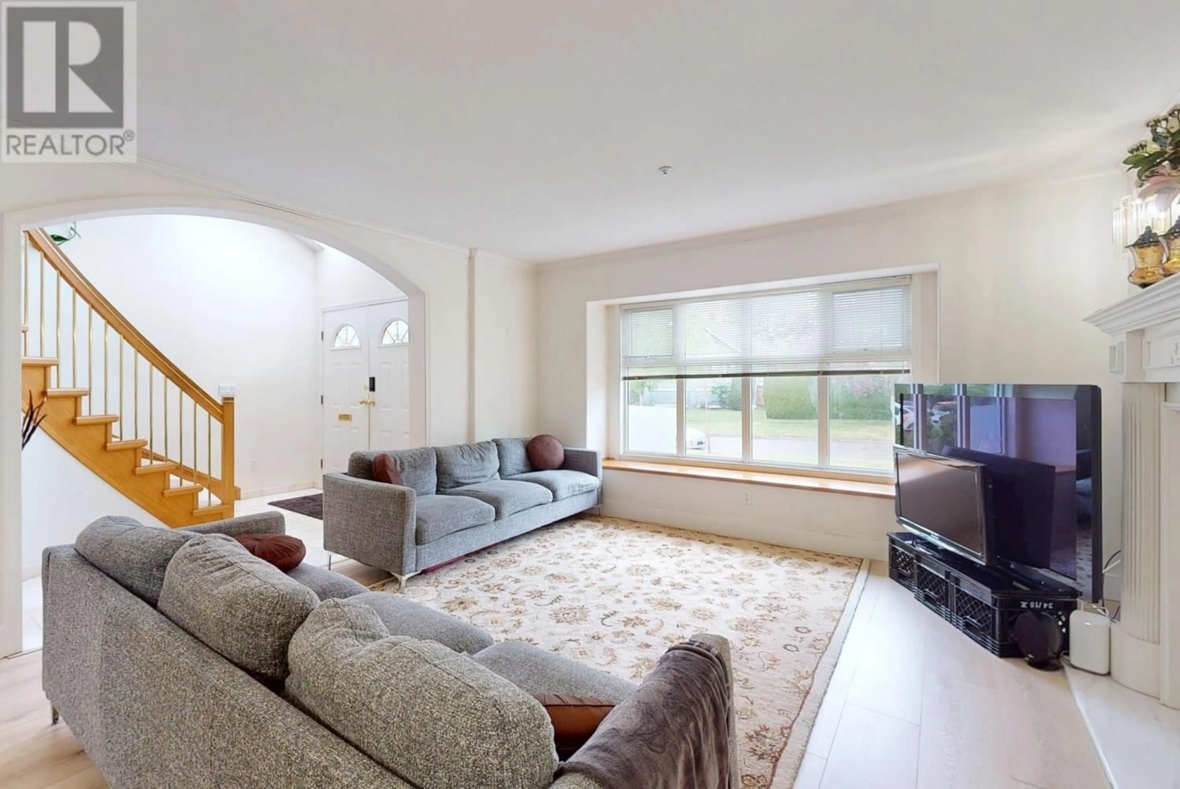Living room with furniture, unknown for 2066 44TH AVENUE, Vancouver British Columbia V6M2E9