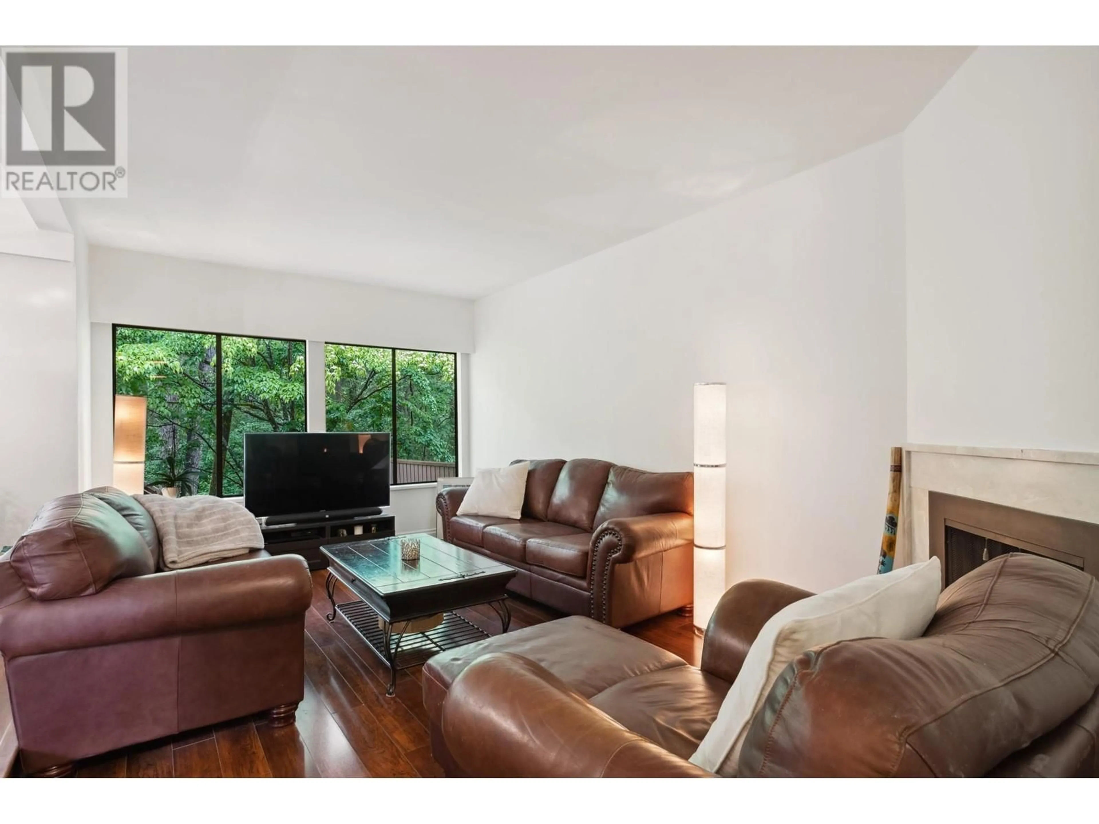 Living room with furniture, wood/laminate floor for 1912 PURCELL WAY, North Vancouver British Columbia V7J3K3