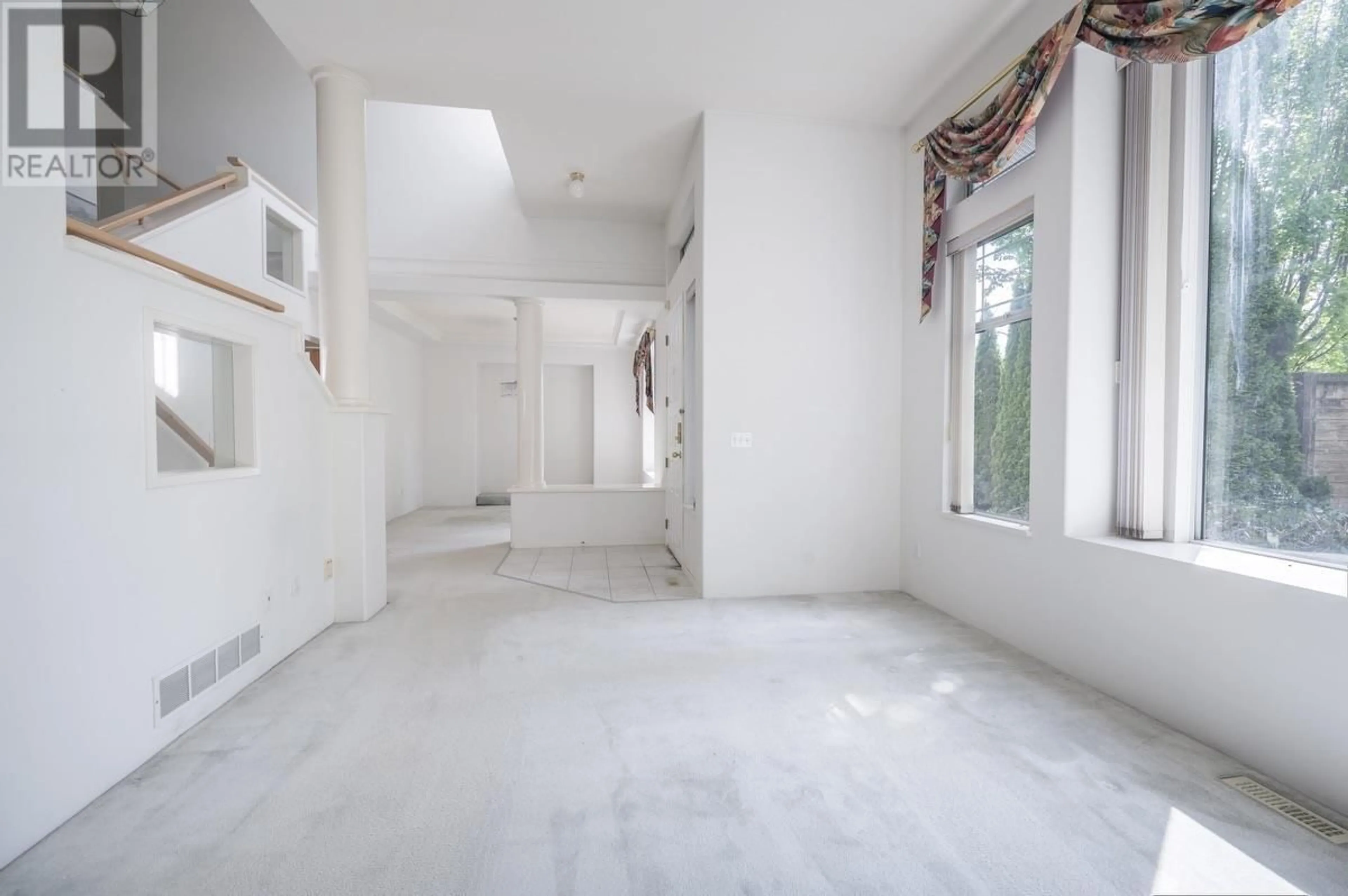 Unknown for 2546 COAST MERIDIAN ROAD, Port Coquitlam British Columbia V3B3M8