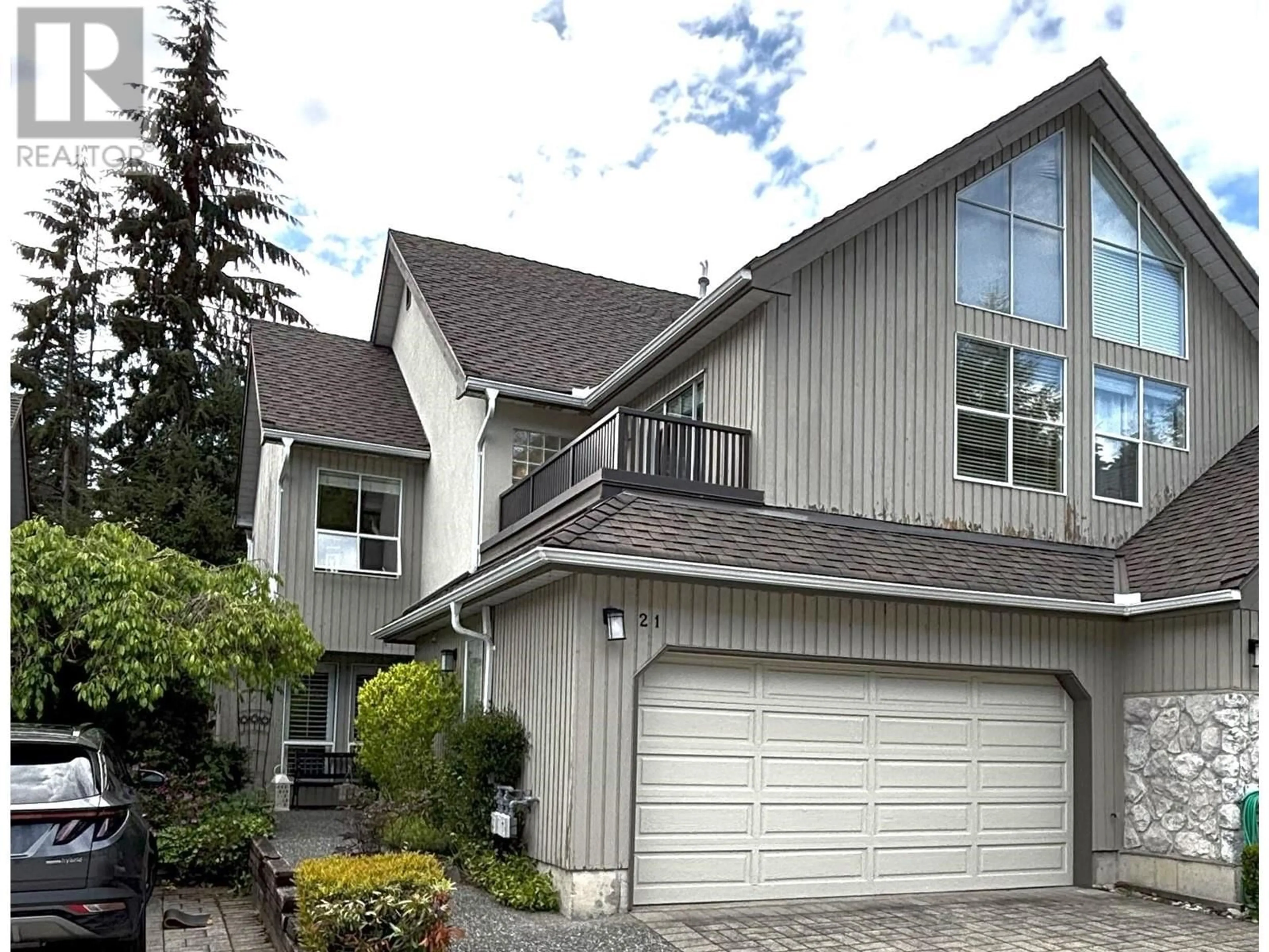 Home with vinyl exterior material, street for 21 - 1001 NORTHLANDS DRIVE, North Vancouver British Columbia V7H2Y3