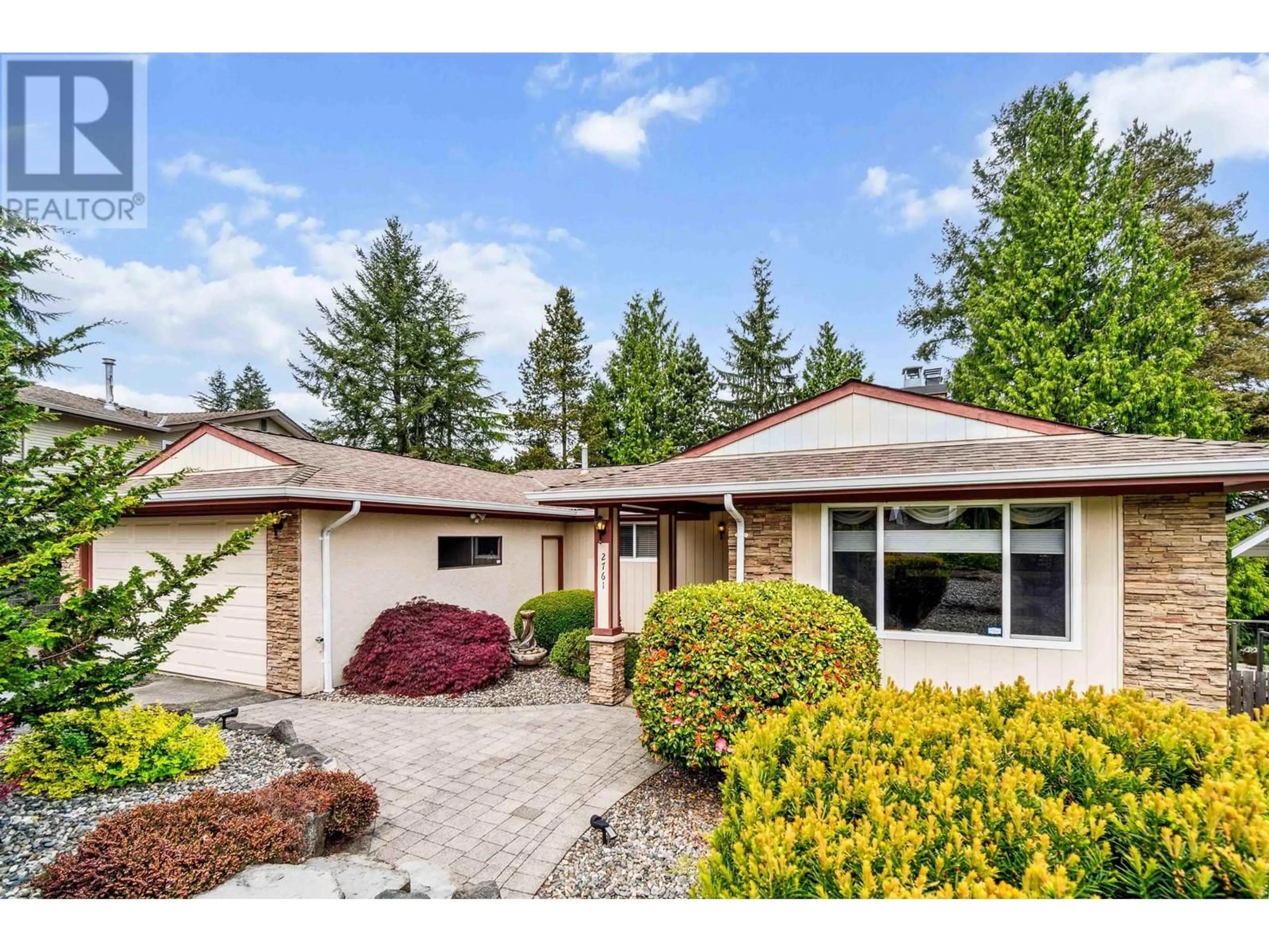 Home with vinyl exterior material, street for 2761 PILOT DRIVE, Coquitlam British Columbia V3C3T6