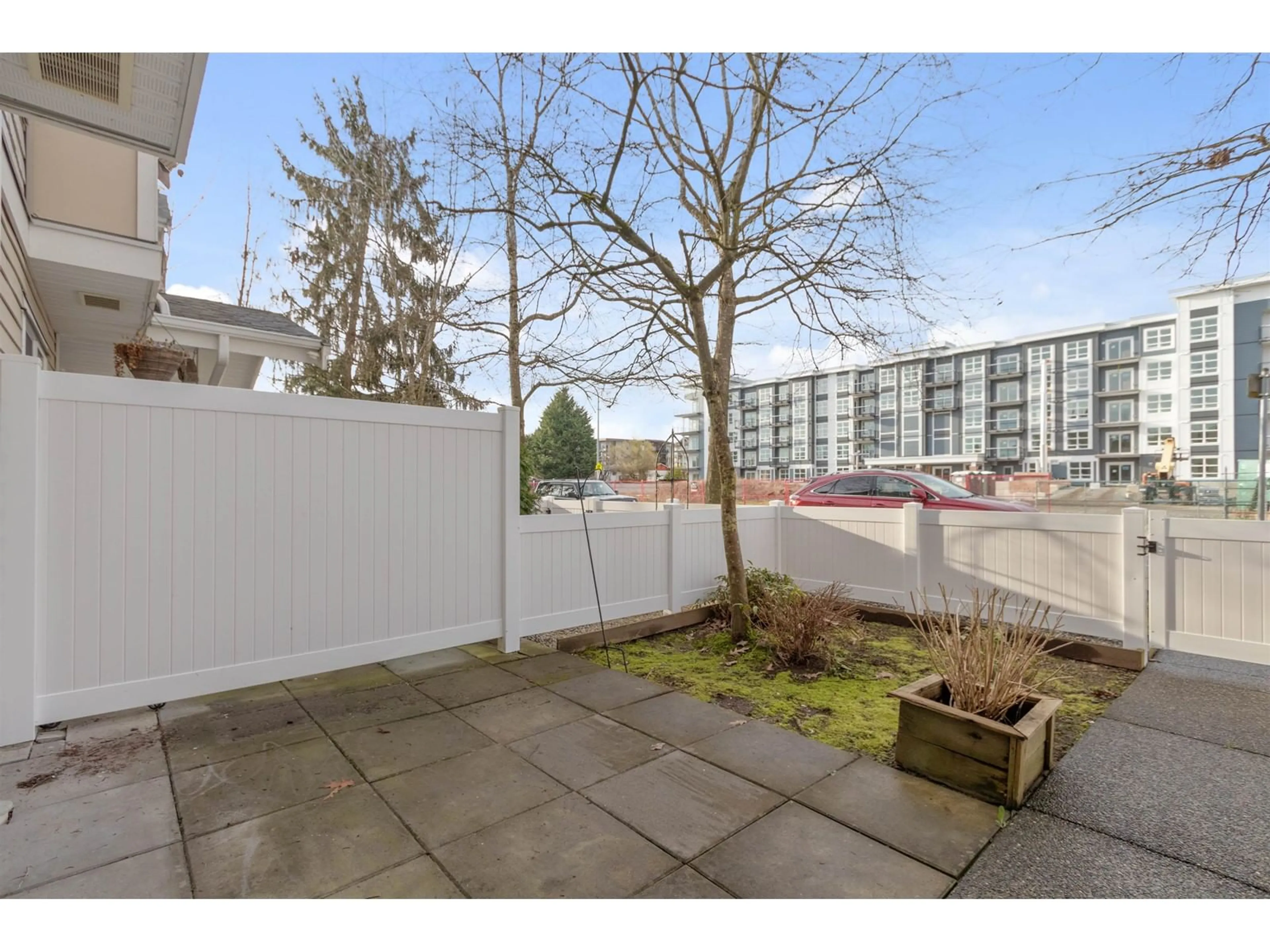 Patio, street for 5 - 5255 201A, Langley British Columbia V3A1S3