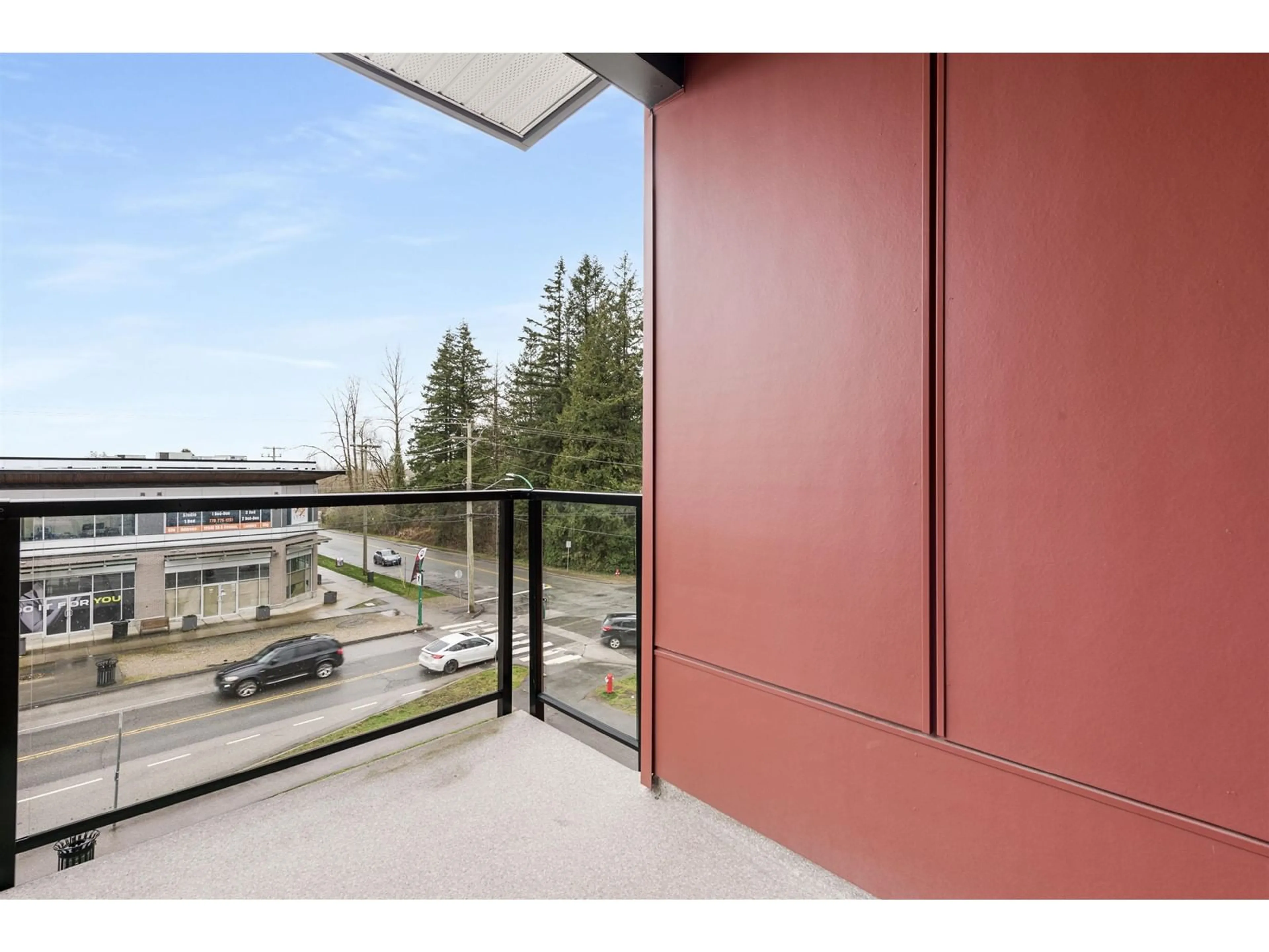 Balcony in the apartment, unknown for 305 - 18811 72, Surrey British Columbia V4N1M9
