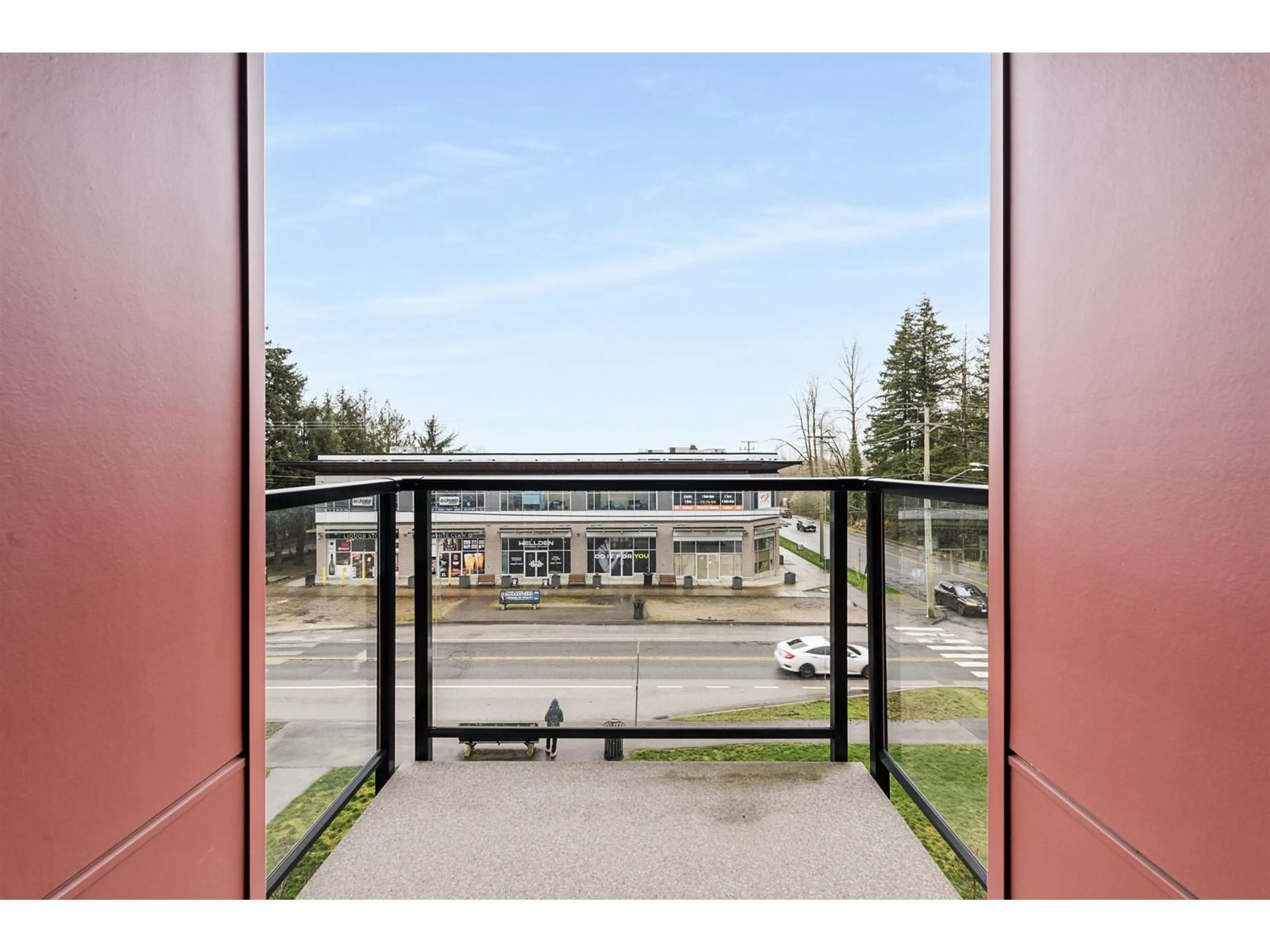 Unknown for 305 - 18811 72, Surrey British Columbia V4N1M9