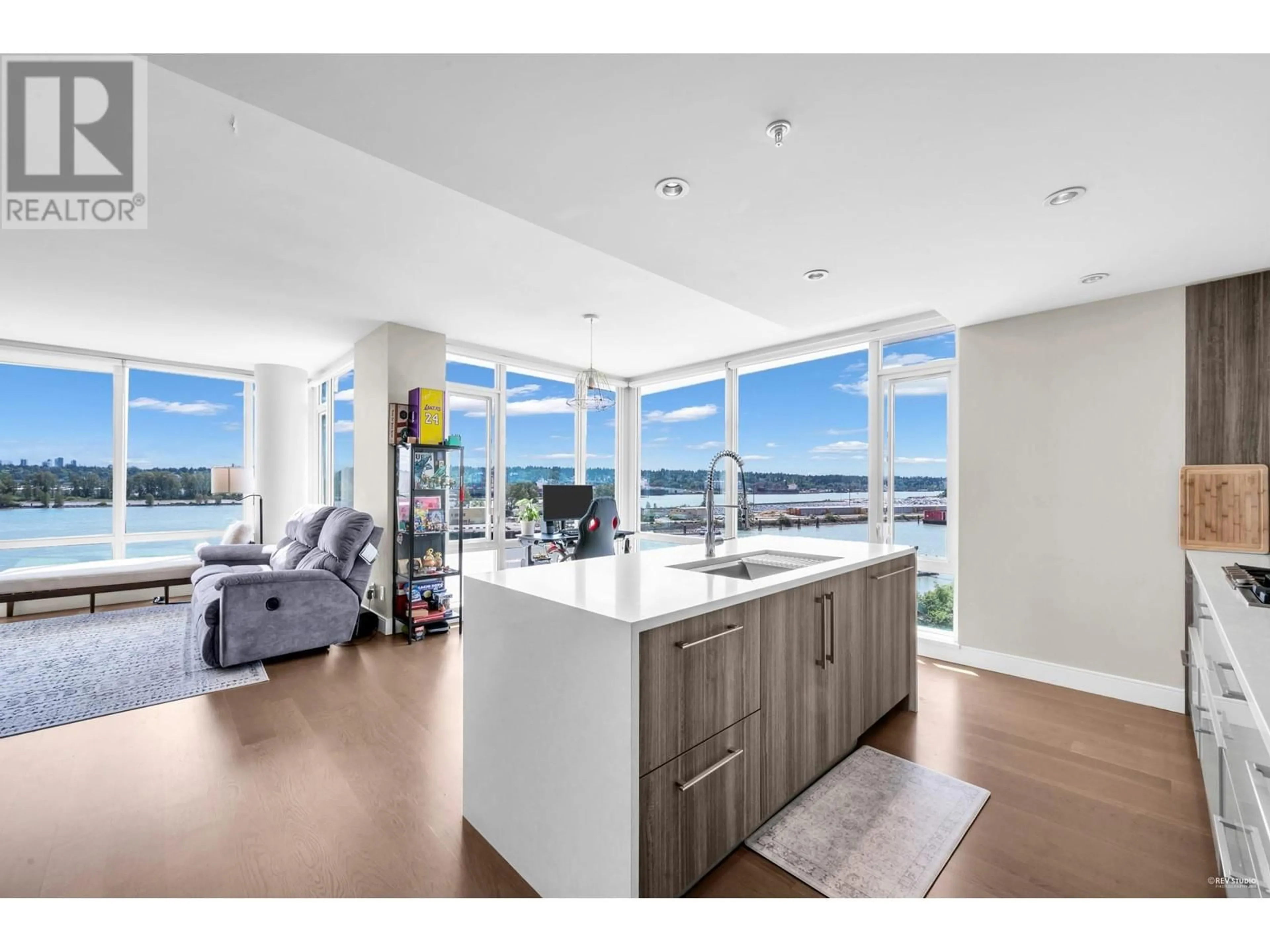 Open concept kitchen, unknown for 808 - 210 SALTER STREET, New Westminster British Columbia V3M0J9