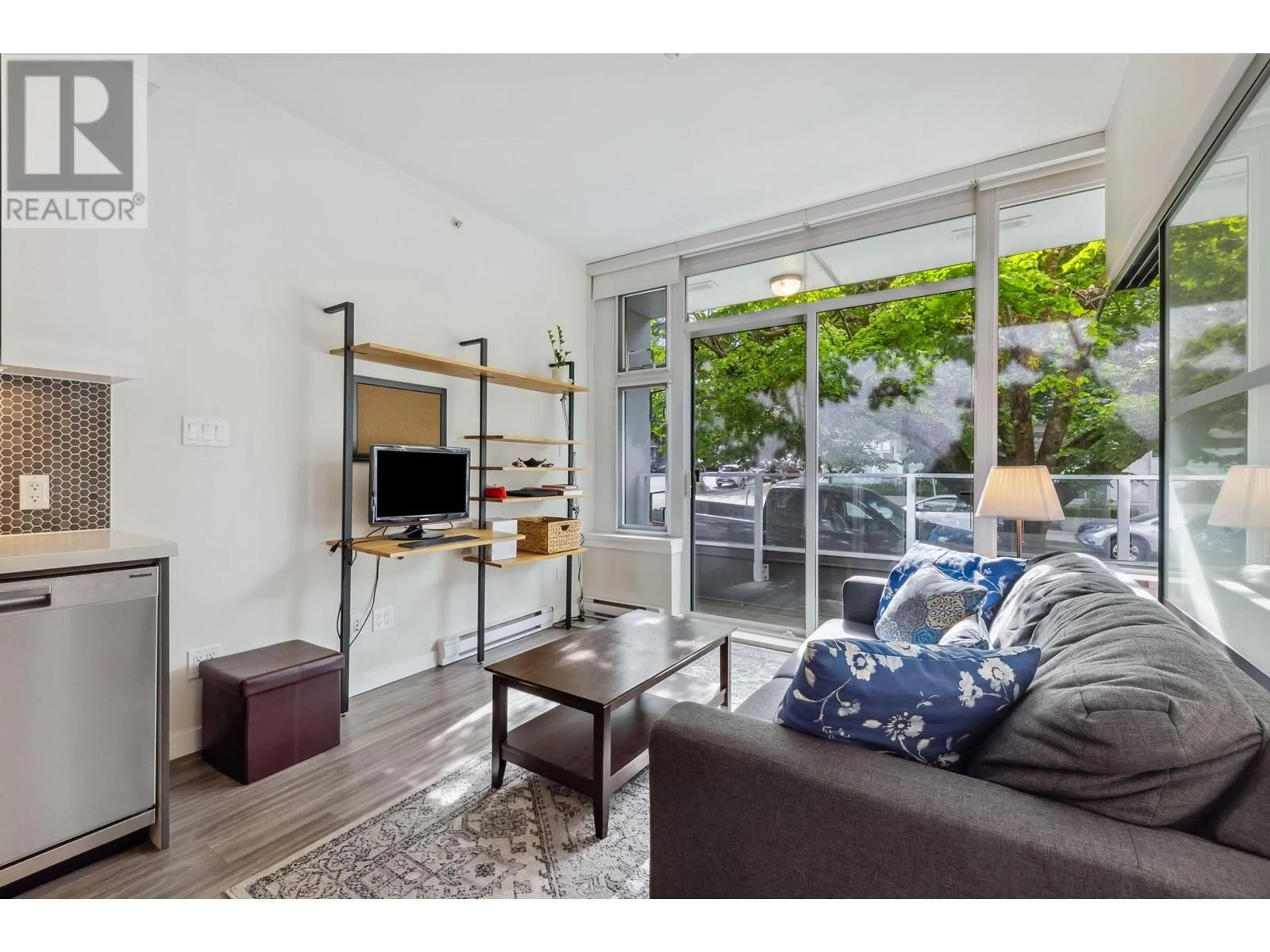 Living room with furniture, unknown for 114 - 311 6TH STREET, Vancouver British Columbia V5T1J9