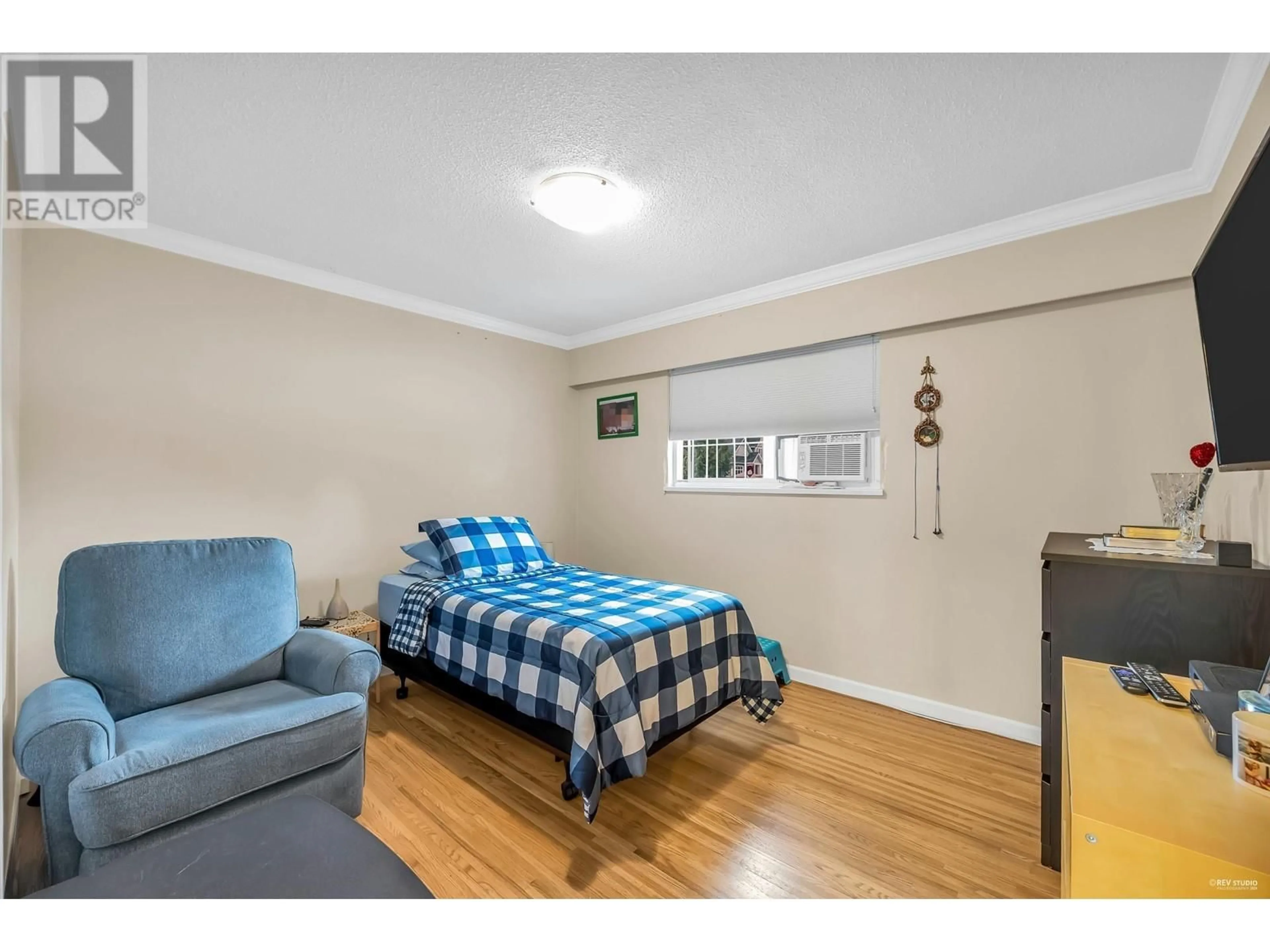 A pic of a room for 3624 FLINT STREET, Port Coquitlam British Columbia V3B4J8