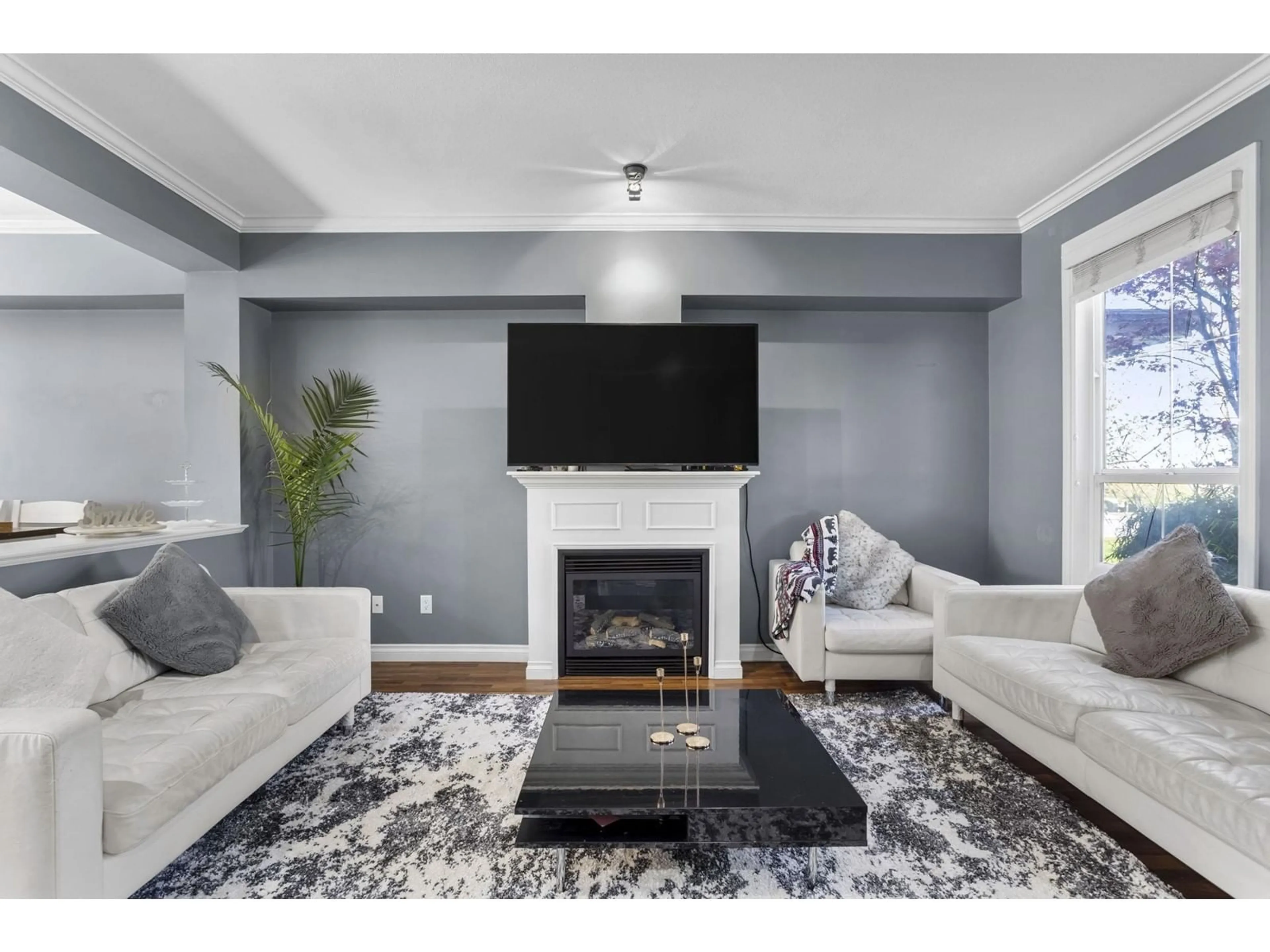 Living room with furniture, unknown for 6971 181, Surrey British Columbia V3S6X3