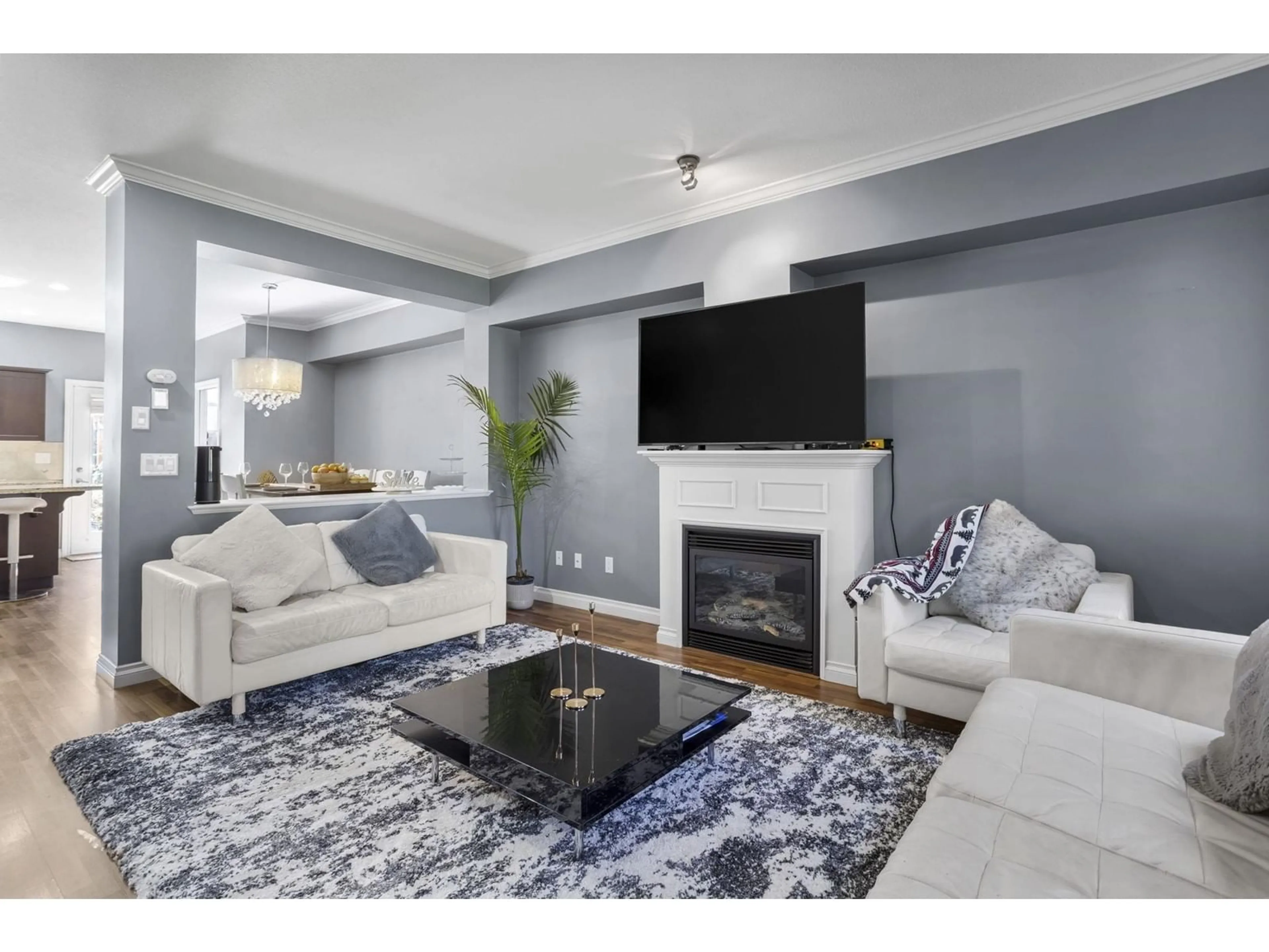 Living room with furniture, unknown for 6971 181, Surrey British Columbia V3S6X3