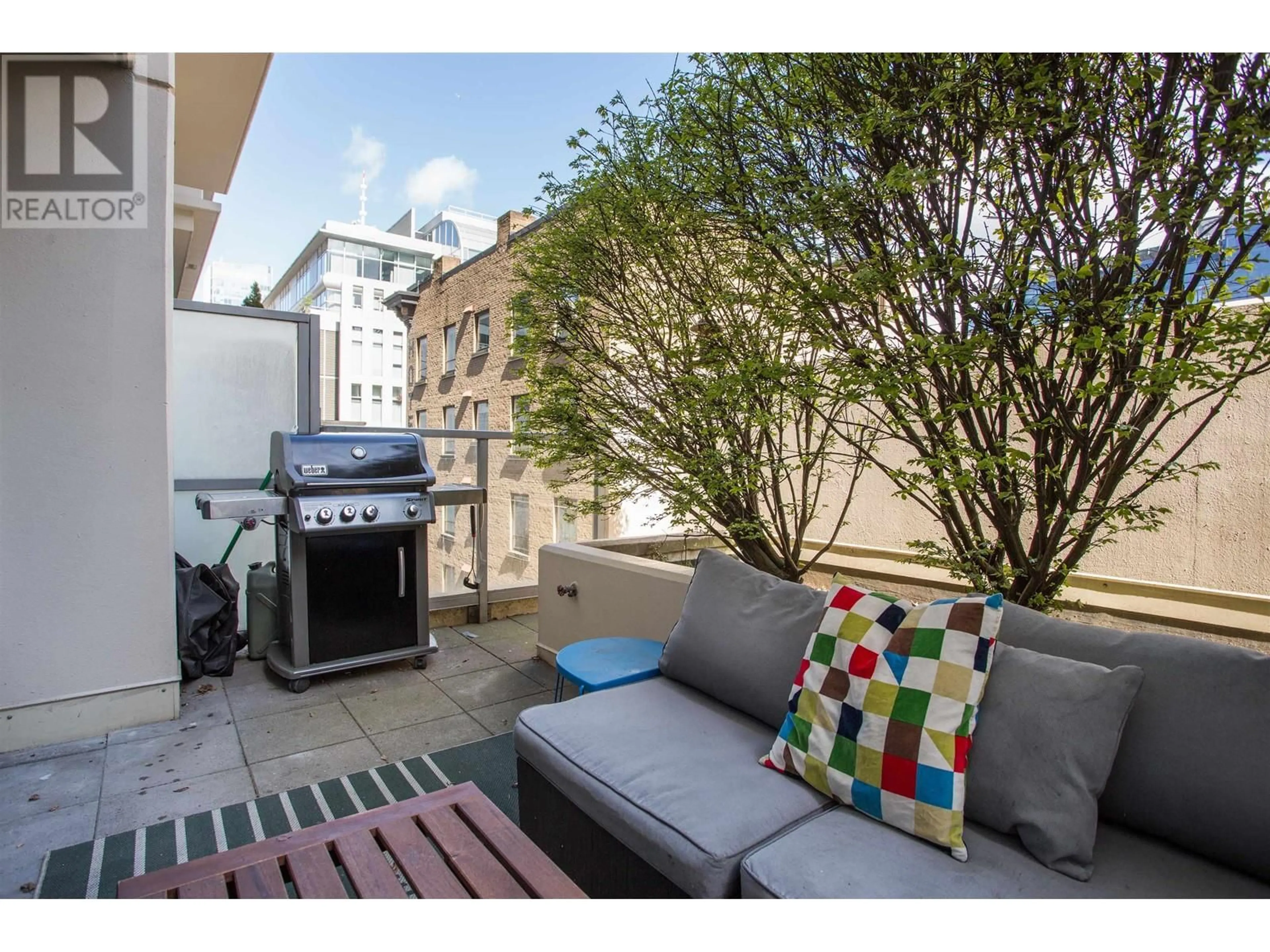Patio, street for 419 - 610 GRANVILLE STREET, Vancouver British Columbia V6C3T3
