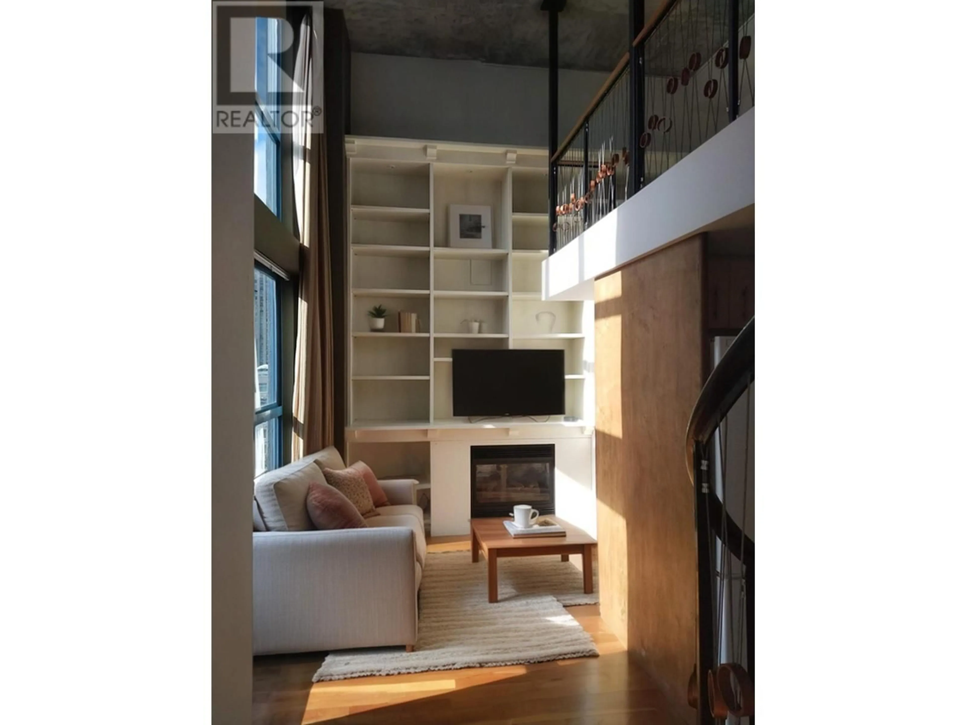 Living room with furniture, unknown for 601 - 1238 SEYMOUR STREET, Vancouver British Columbia V6B3N9