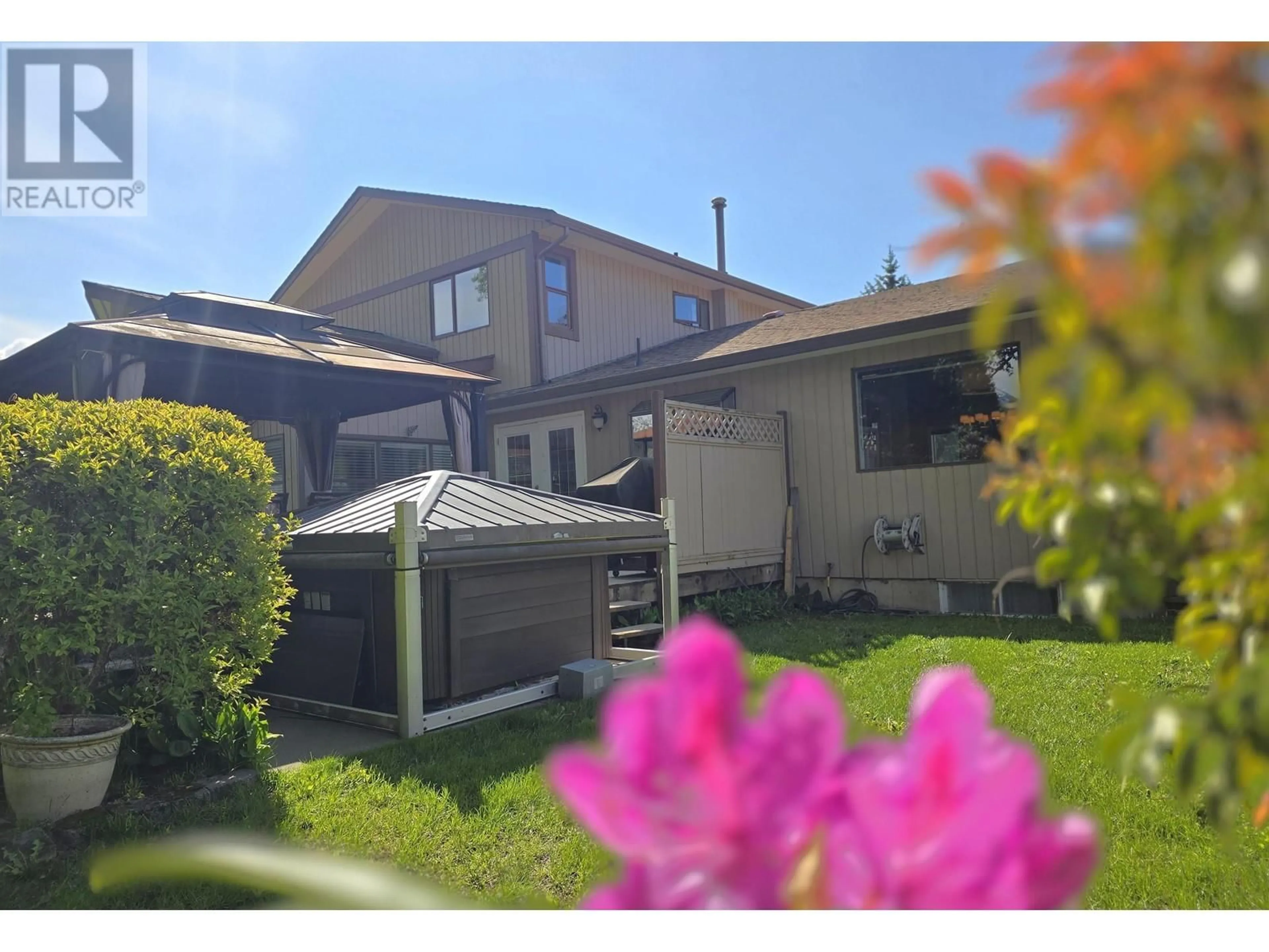 Patio, street for 4820 SOUCIE AVENUE, Terrace British Columbia V8G4R8