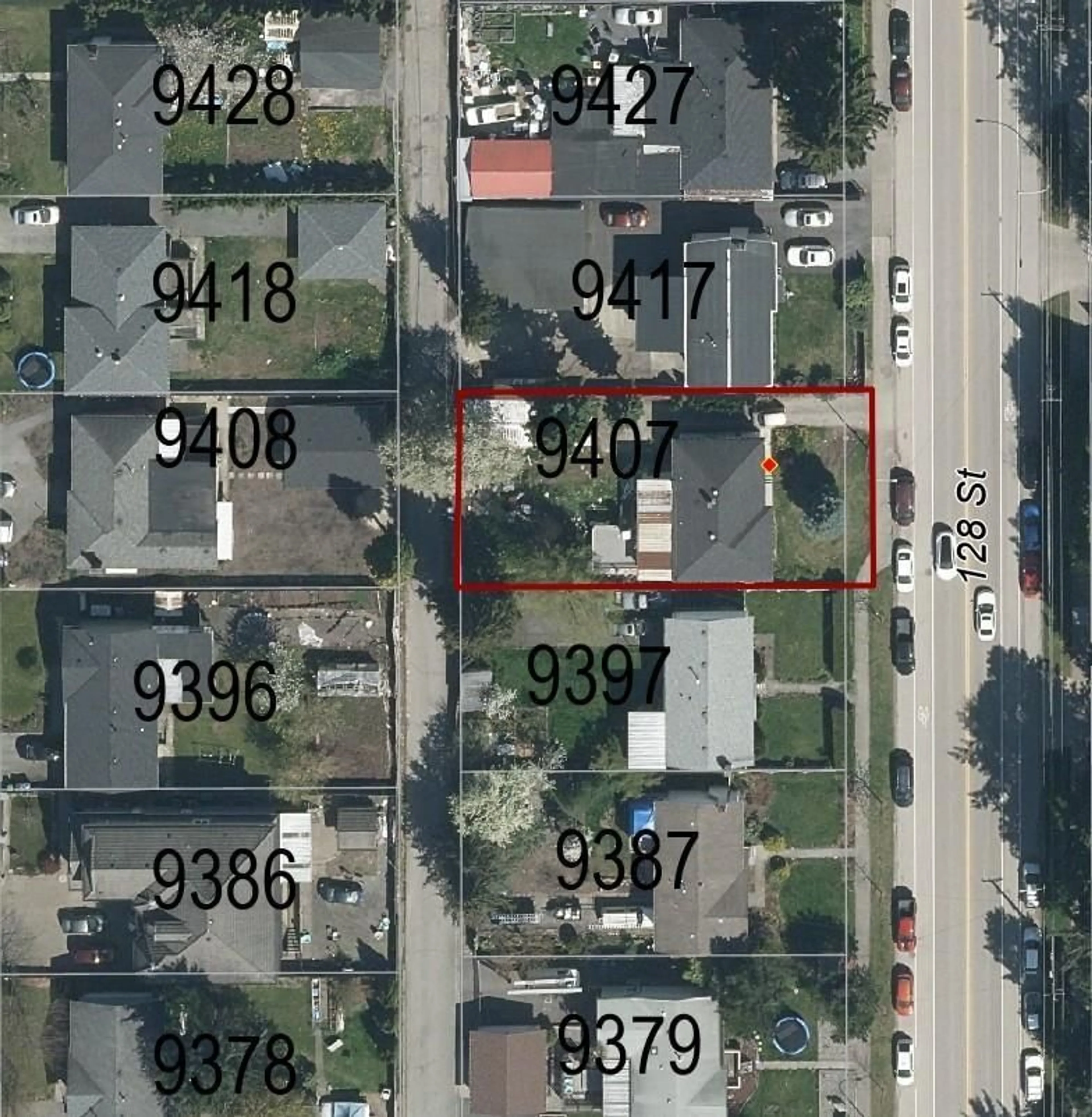 A pic from outside/outdoor area/front of a property/back of a property/a pic from drone, street for 9407 128, Surrey British Columbia V3V5N5