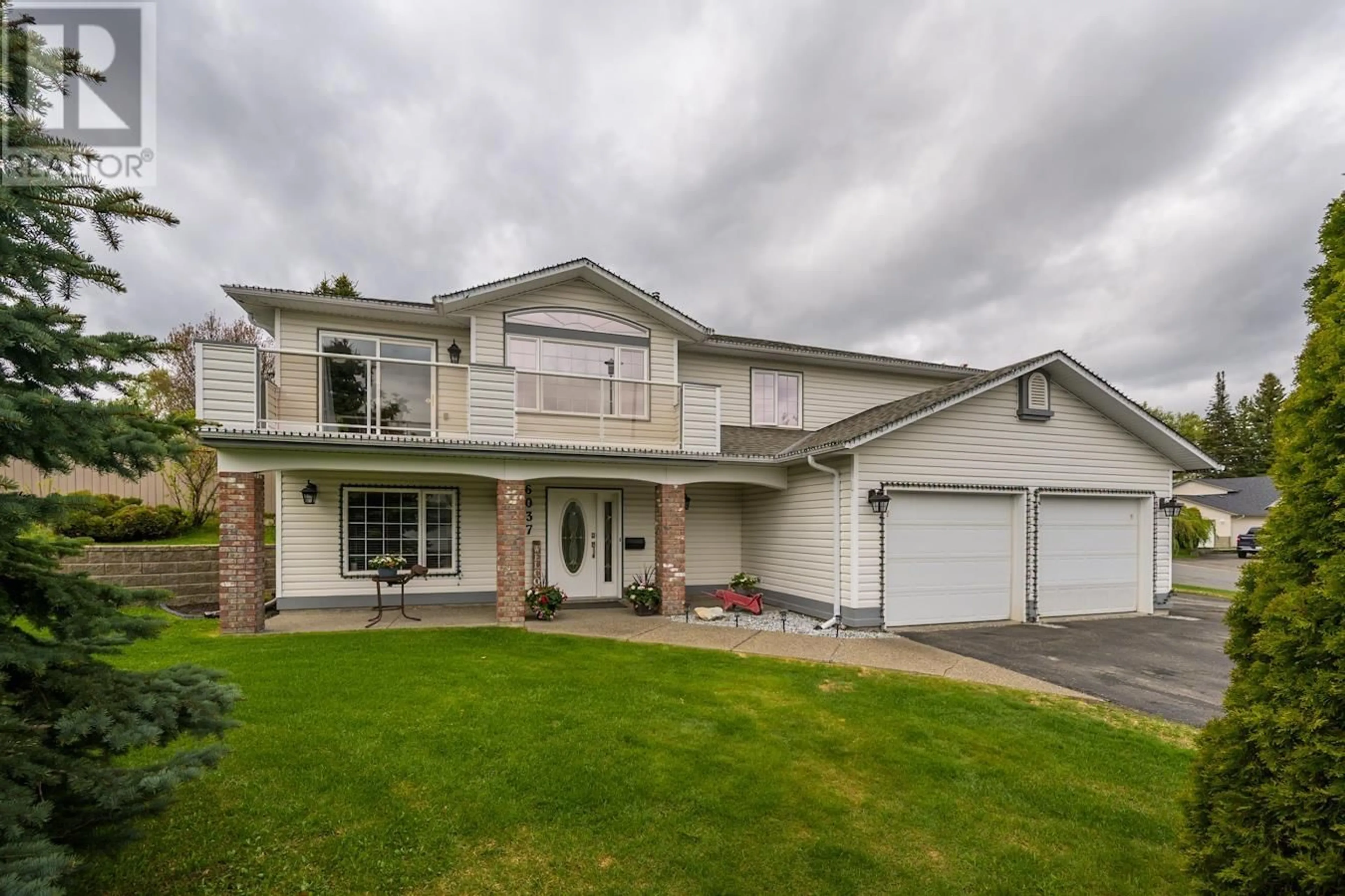 Home with vinyl exterior material, street for 6037 TEICHMAN CRESCENT, Prince George British Columbia V2K4W9