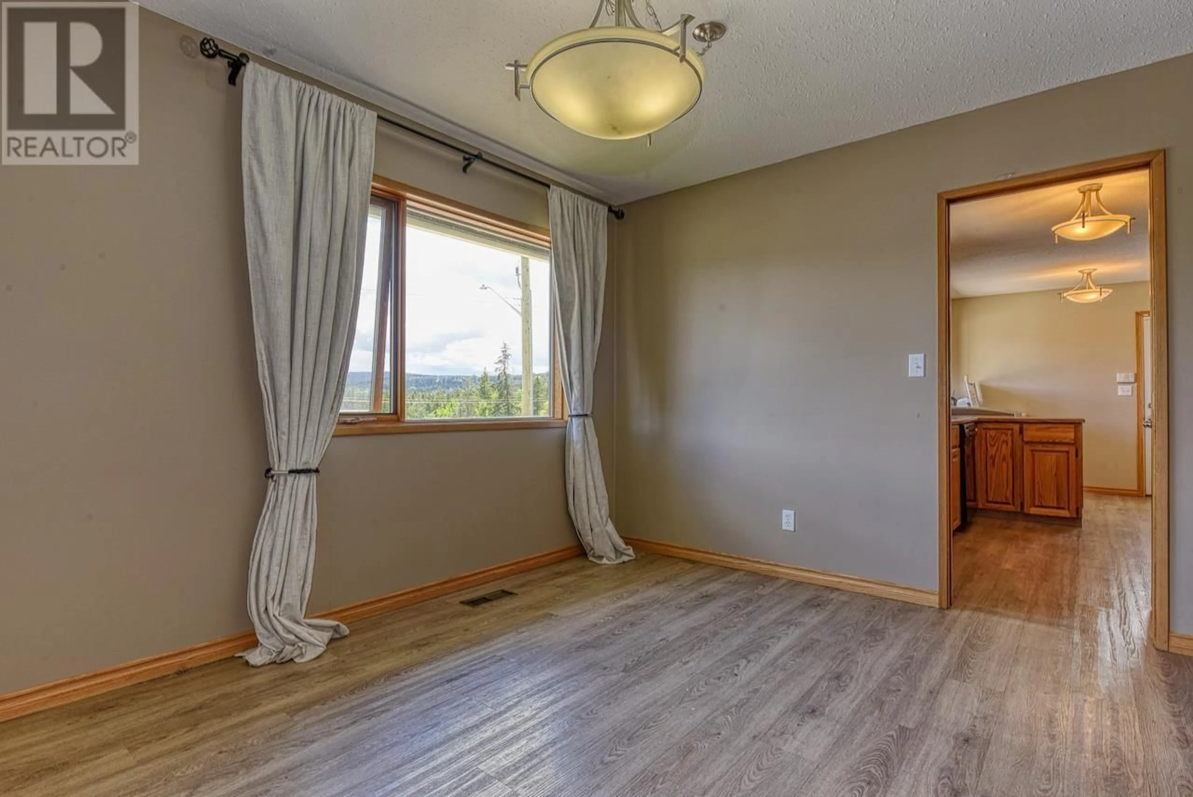 A pic of a room for 93 WESTRIDGE DRIVE, Williams Lake British Columbia V2G5K3