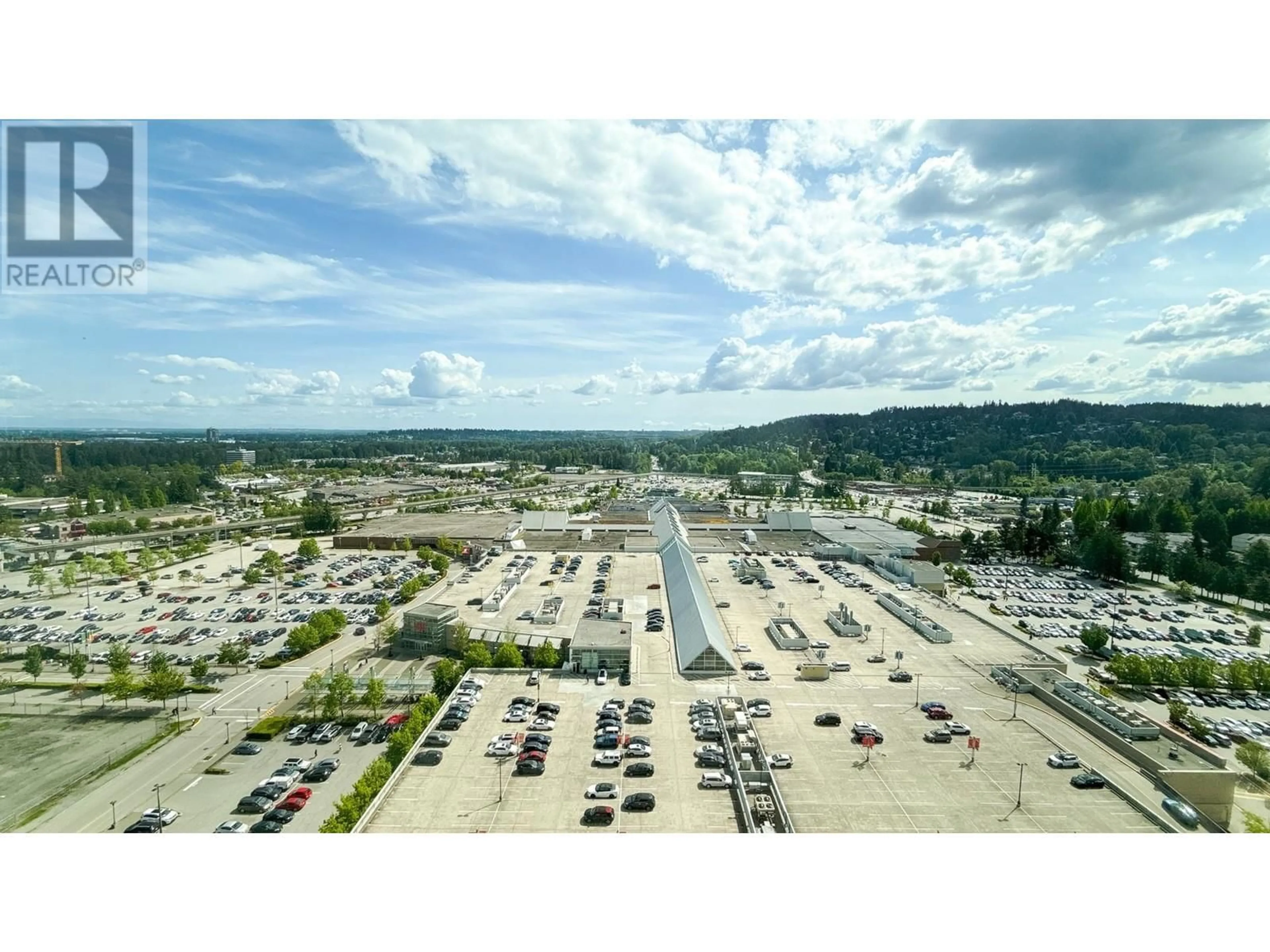 A pic from outside/outdoor area/front of a property/back of a property/a pic from drone, mountain view for 2605 - 2955 ATLANTIC AVENUE, Coquitlam British Columbia V3B0H9