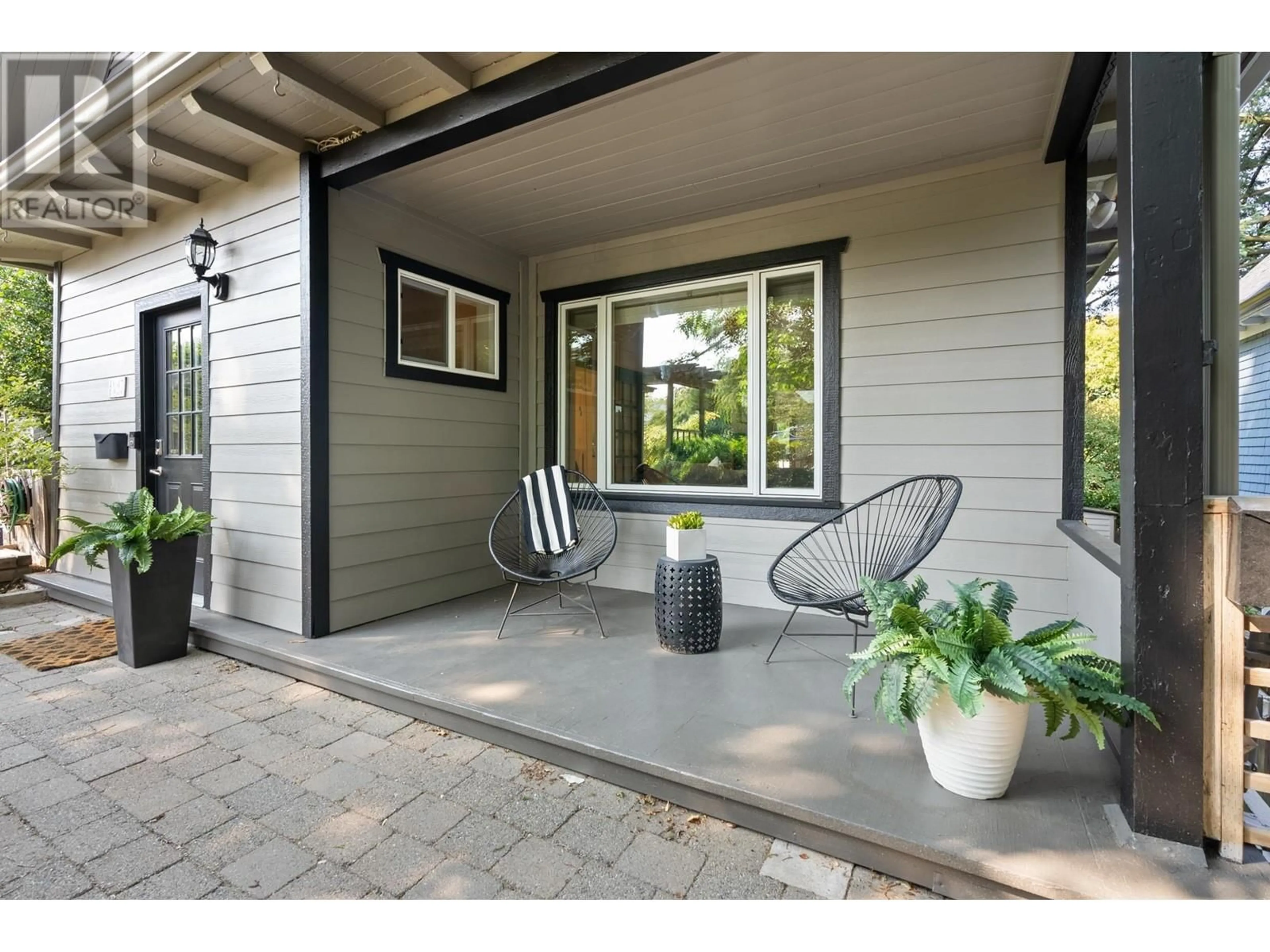 Unknown for 827 24TH AVENUE, Vancouver British Columbia V5Z2C2