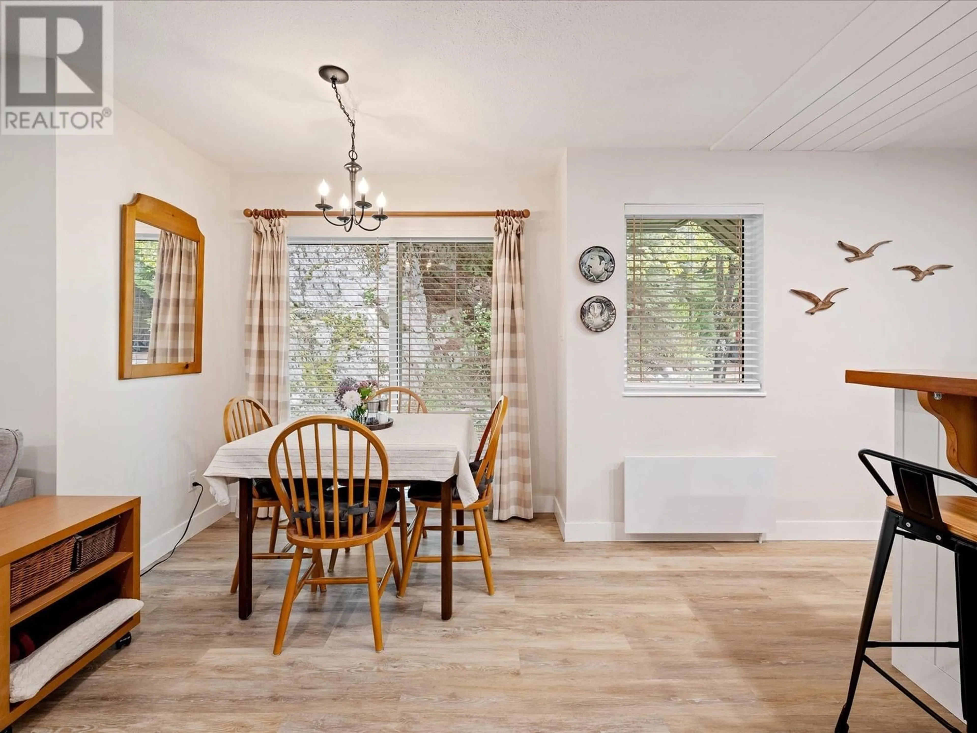 Dining room, wood/laminate floor for B1 - 2230 EVA LAKE ROAD, Whistler British Columbia V8E0M5