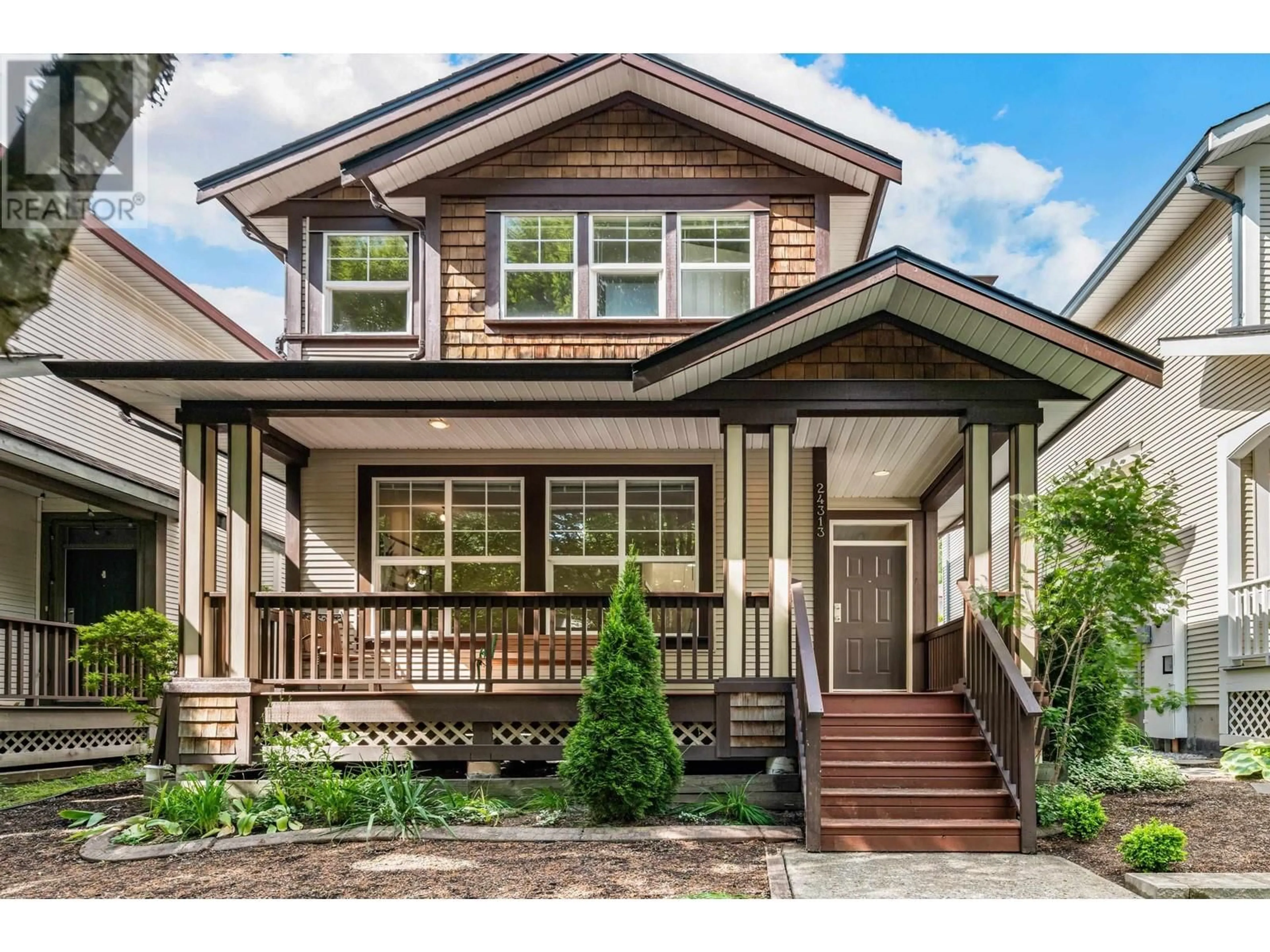 Home with vinyl exterior material, street for 24313 102A AVENUE, Maple Ridge British Columbia V2W1X9