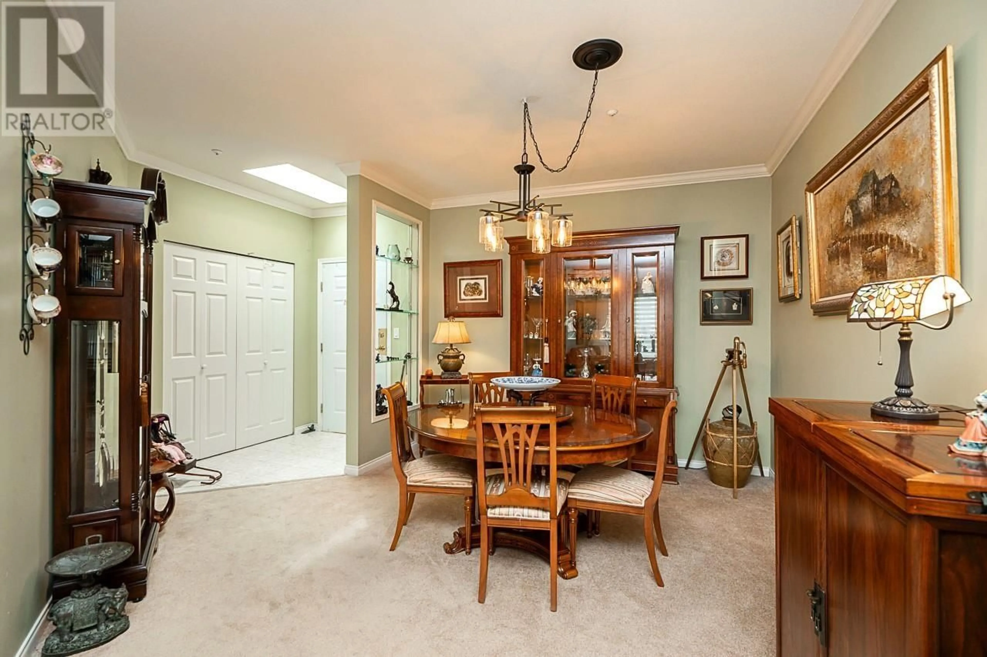Dining room, unknown for 437 - 3098 GUILDFORD WAY, Coquitlam British Columbia V3B7W8