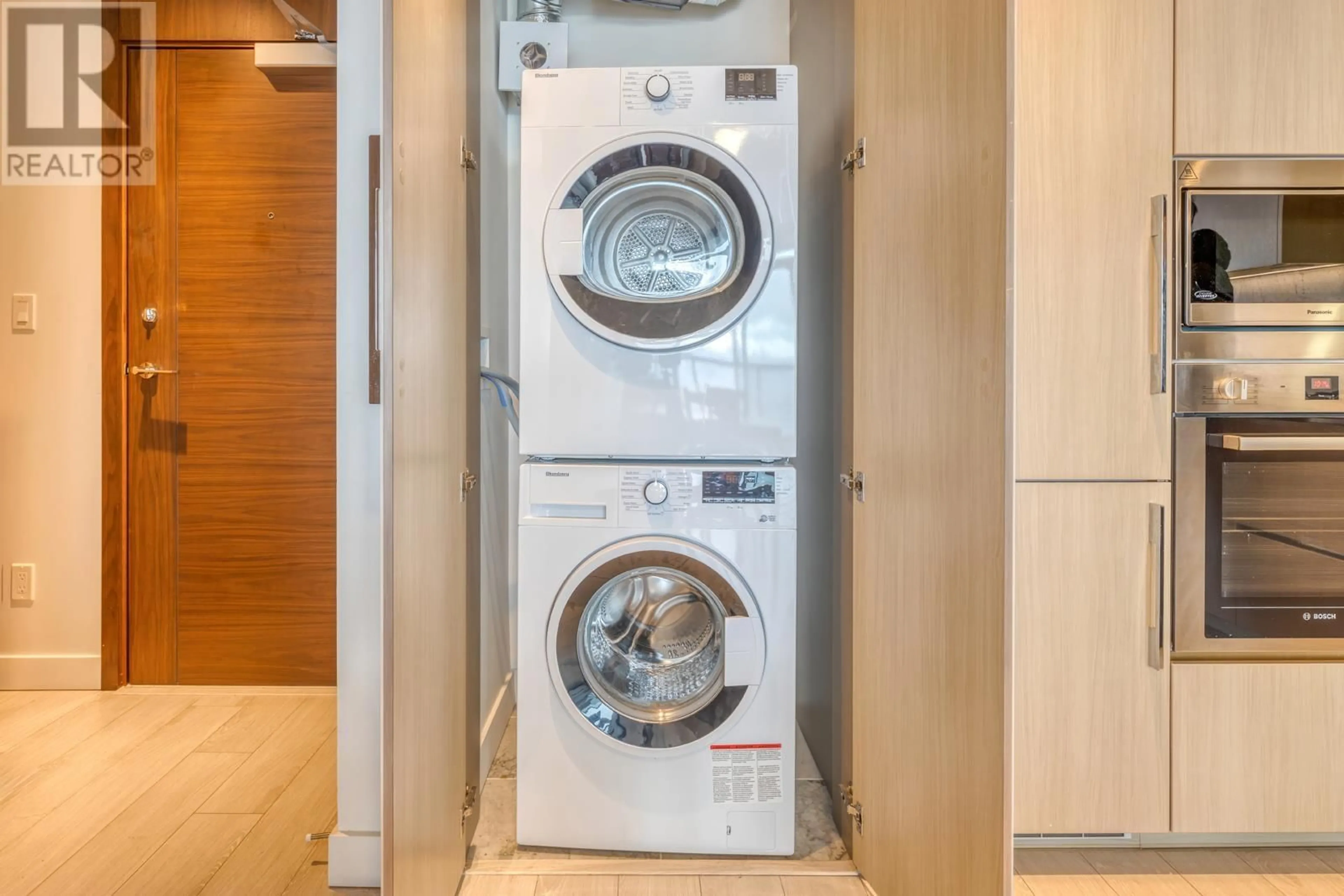 Laundry room for 2310 - 4720 LOUGHEED HIGHWAY, Burnaby British Columbia V5C0M8
