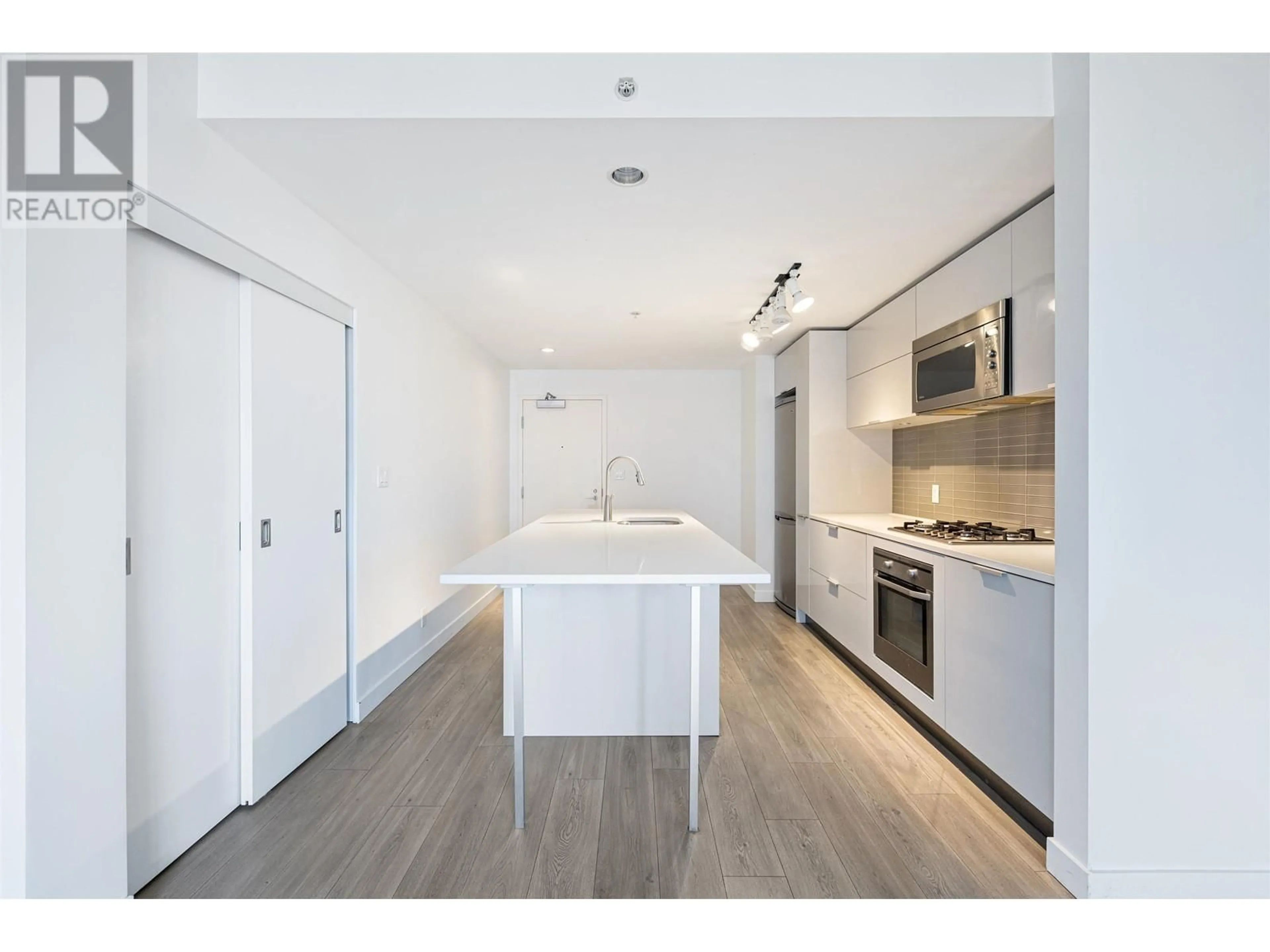 Open concept kitchen, unknown for 1407 - 108 CORDOVA STREET, Vancouver British Columbia V6B0G5