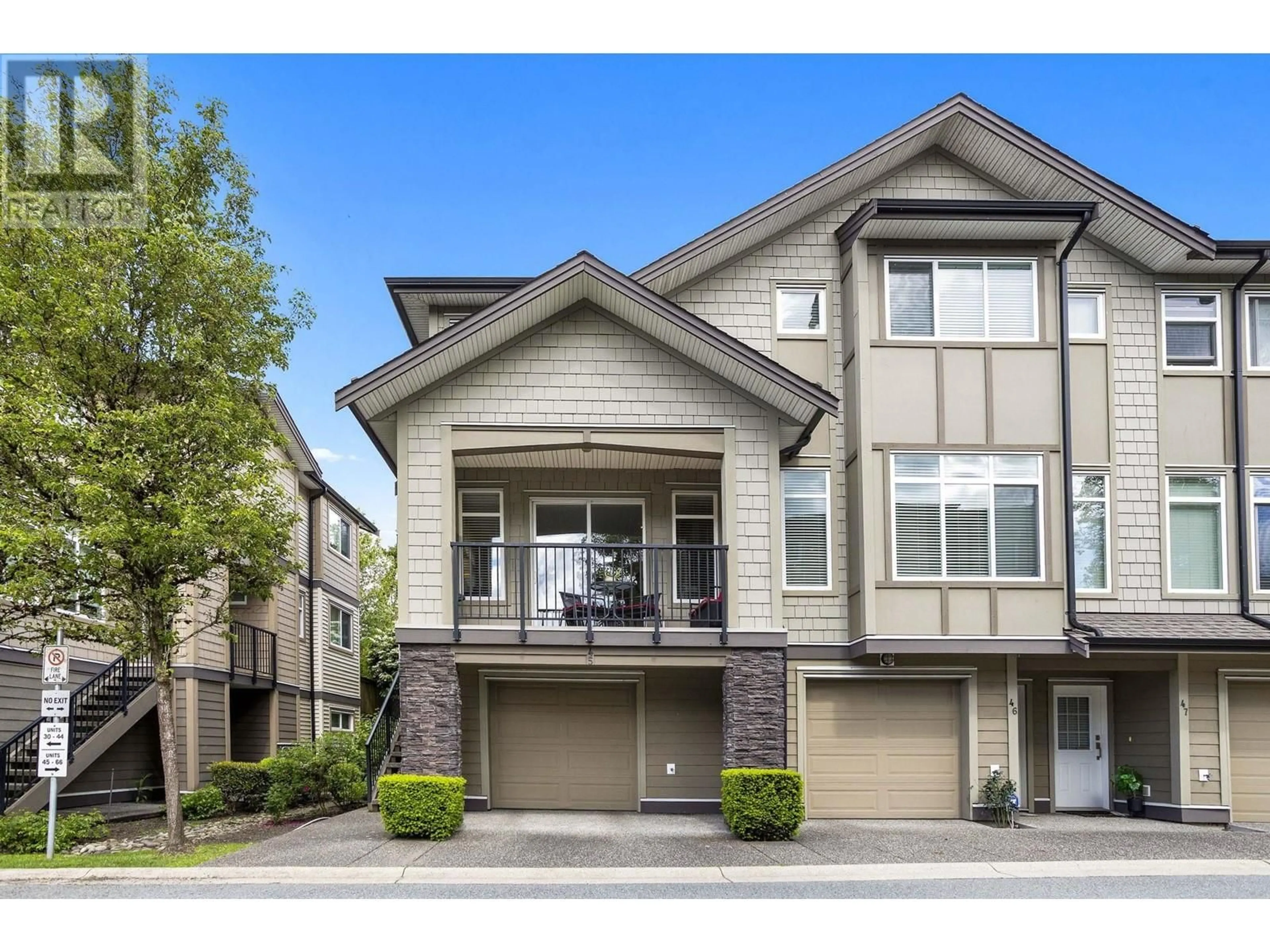 Home with vinyl exterior material, street for 45 - 22865 TELOSKY AVENUE, Maple Ridge British Columbia V2X8Z9
