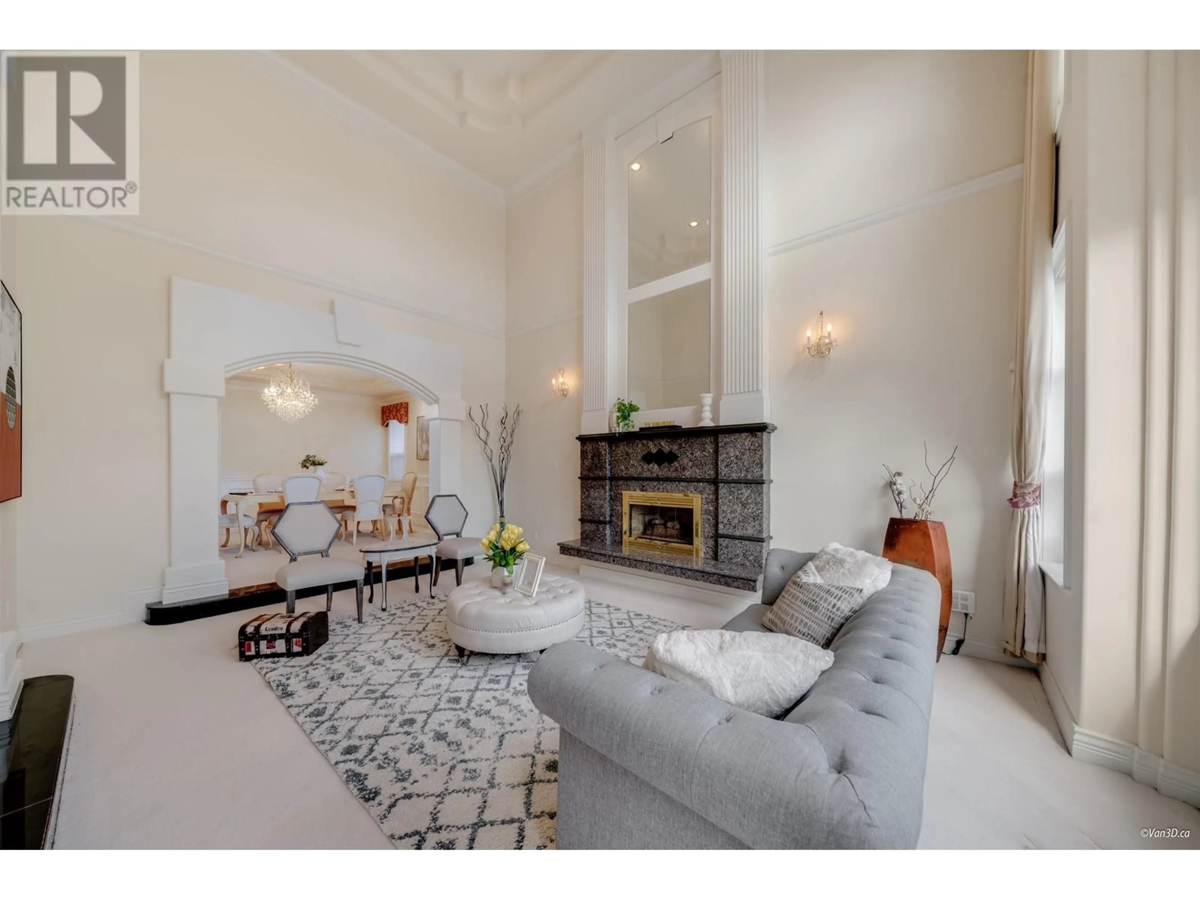 Living room with furniture, unknown for 6251 BASSETT ROAD, Richmond British Columbia V7C2Y3