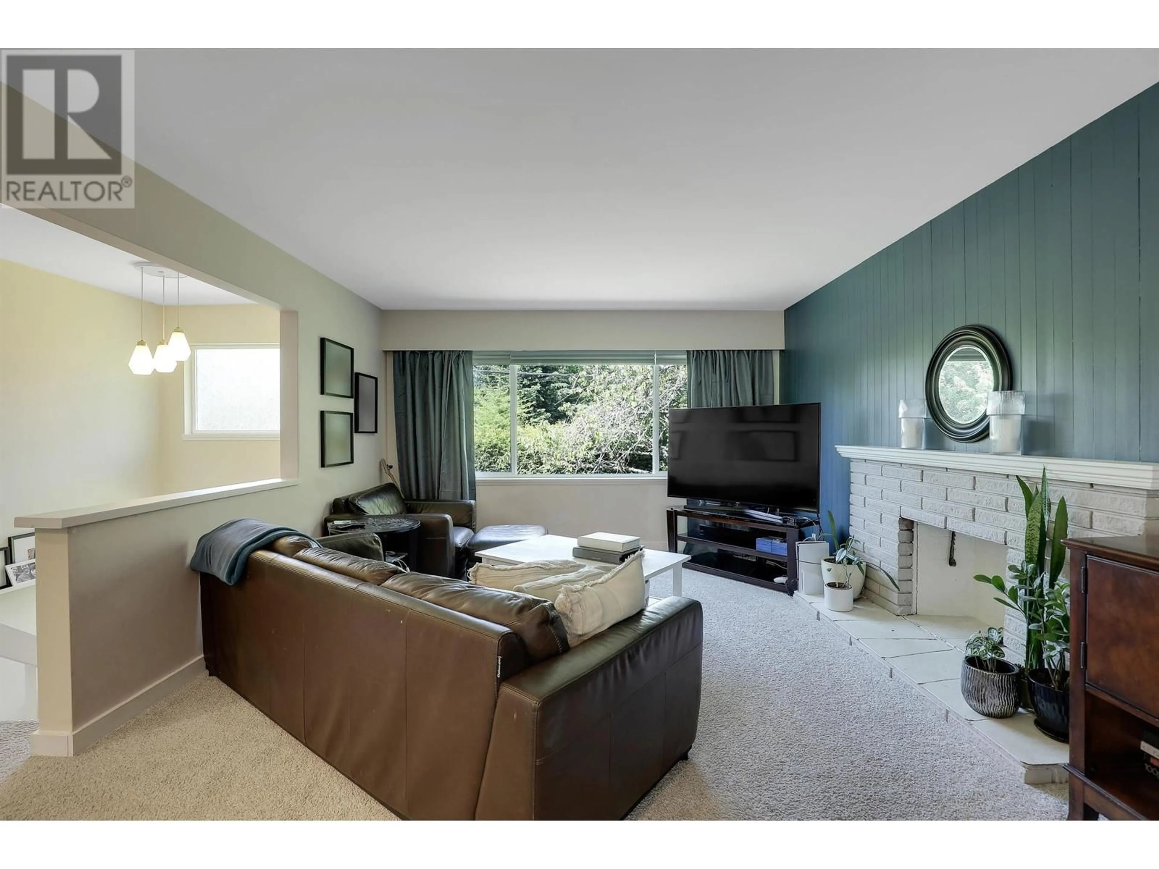 Living room with furniture, unknown for 1110 53A STREET, Delta British Columbia V4M3E3
