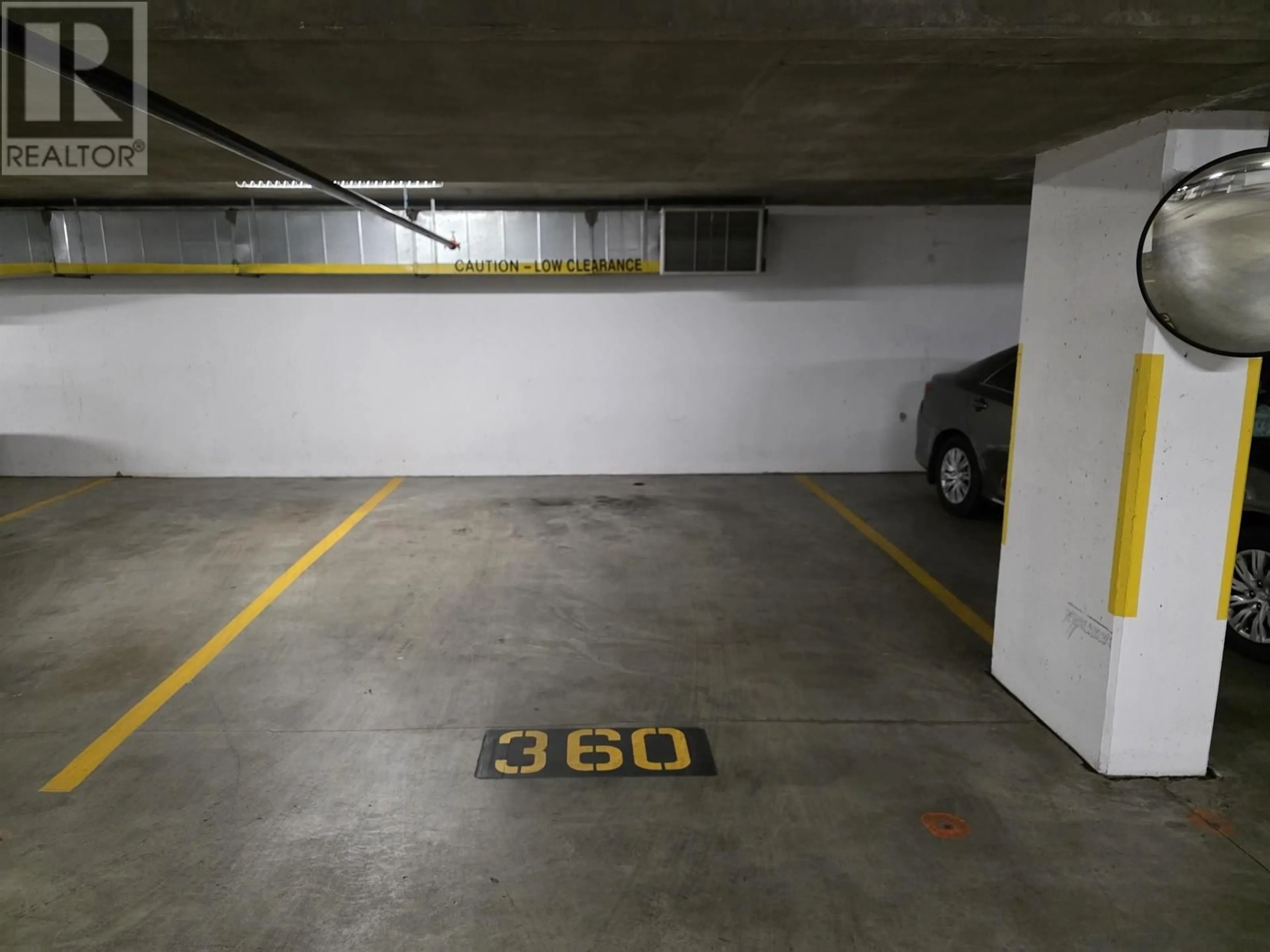 Parking for 1233 PACIFIC BOULEVARD, Vancouver British Columbia V6Z2R6