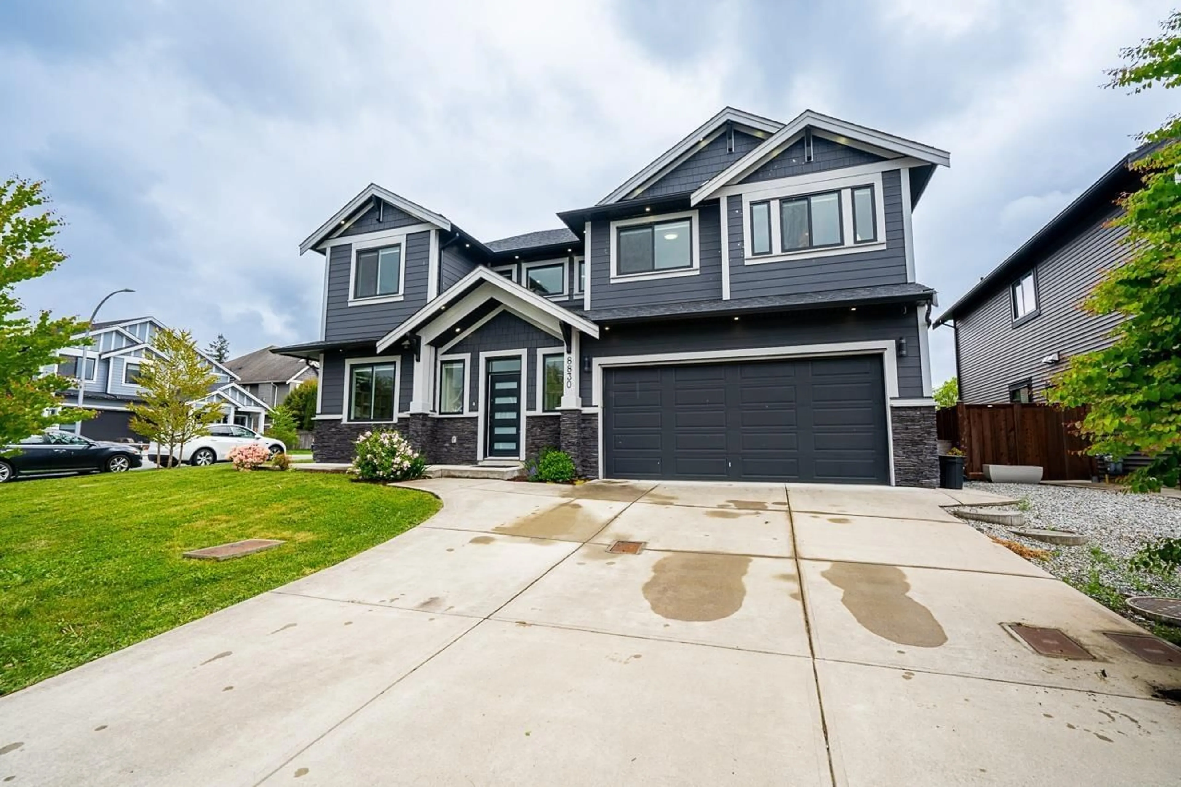 Home with vinyl exterior material, street for 8830 WOOLER, Mission British Columbia V4S0B9