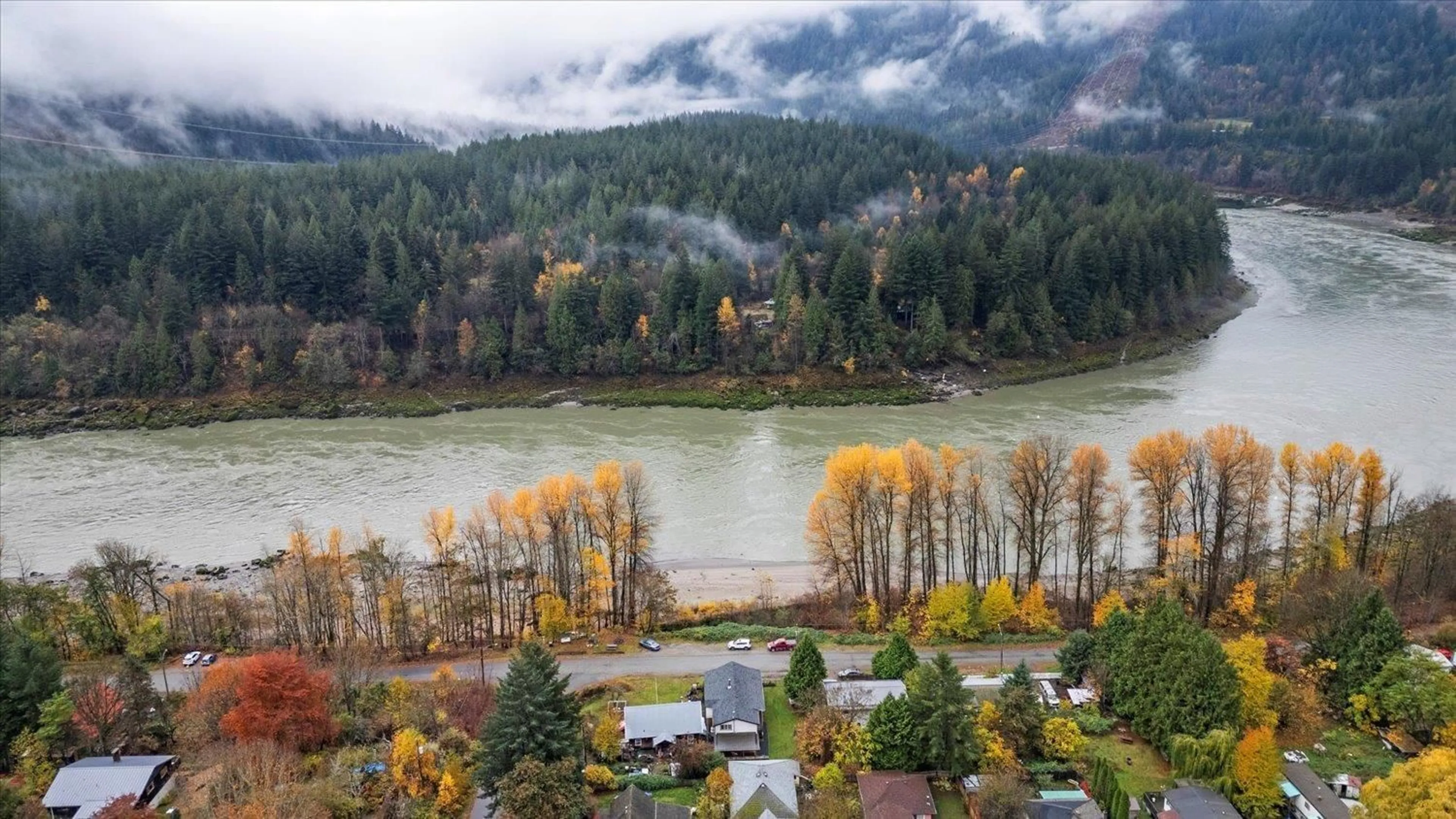 A pic from outside/outdoor area/front of a property/back of a property/a pic from drone, water/lake/river/ocean view for 31191 FRONT STREET, Yale British Columbia V0K2S0