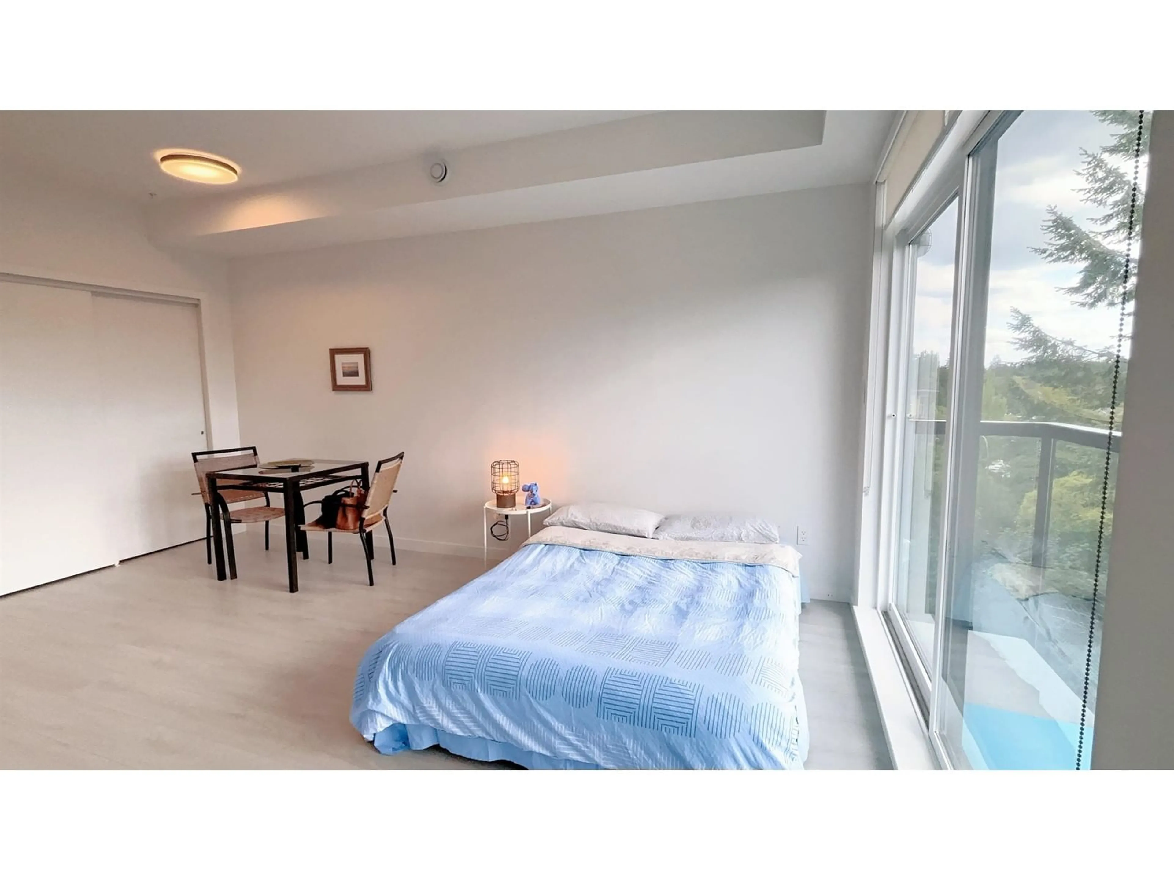 A pic of a room for 505 - 13858 108, Surrey British Columbia V3T0T9