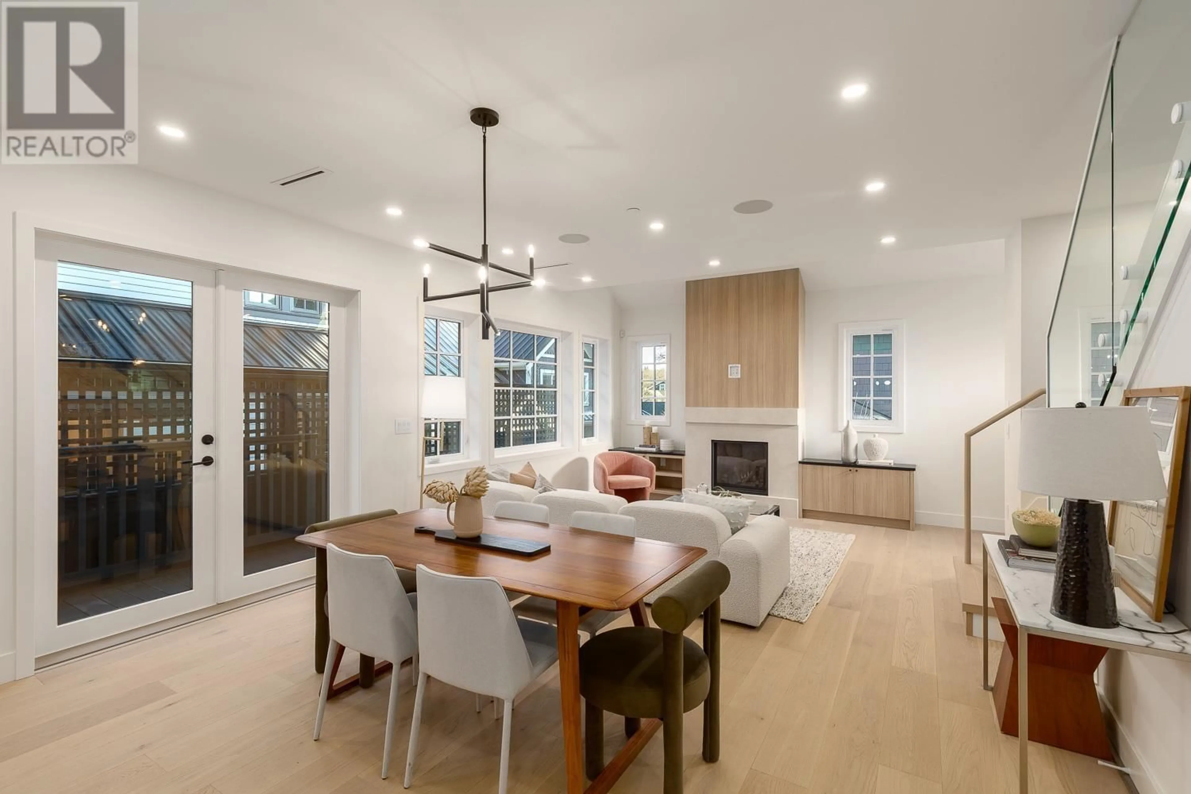 Open concept kitchen, unknown for 231 15TH AVENUE, Vancouver British Columbia V5Y1Y1