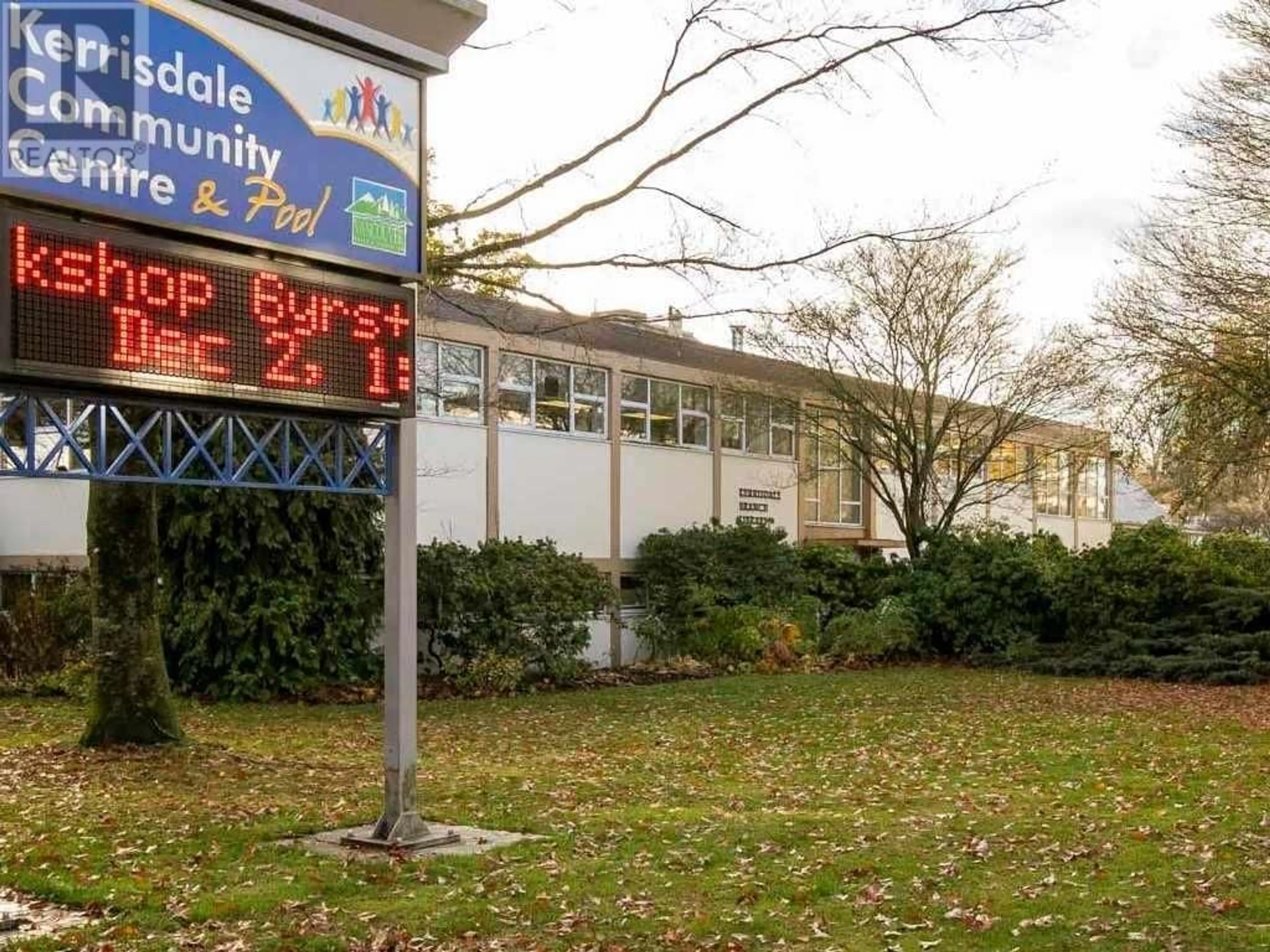 Unknown for 2167 46TH AVENUE, Vancouver British Columbia V6M2L2