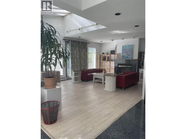757 52ND AVENUE, Vancouver 5