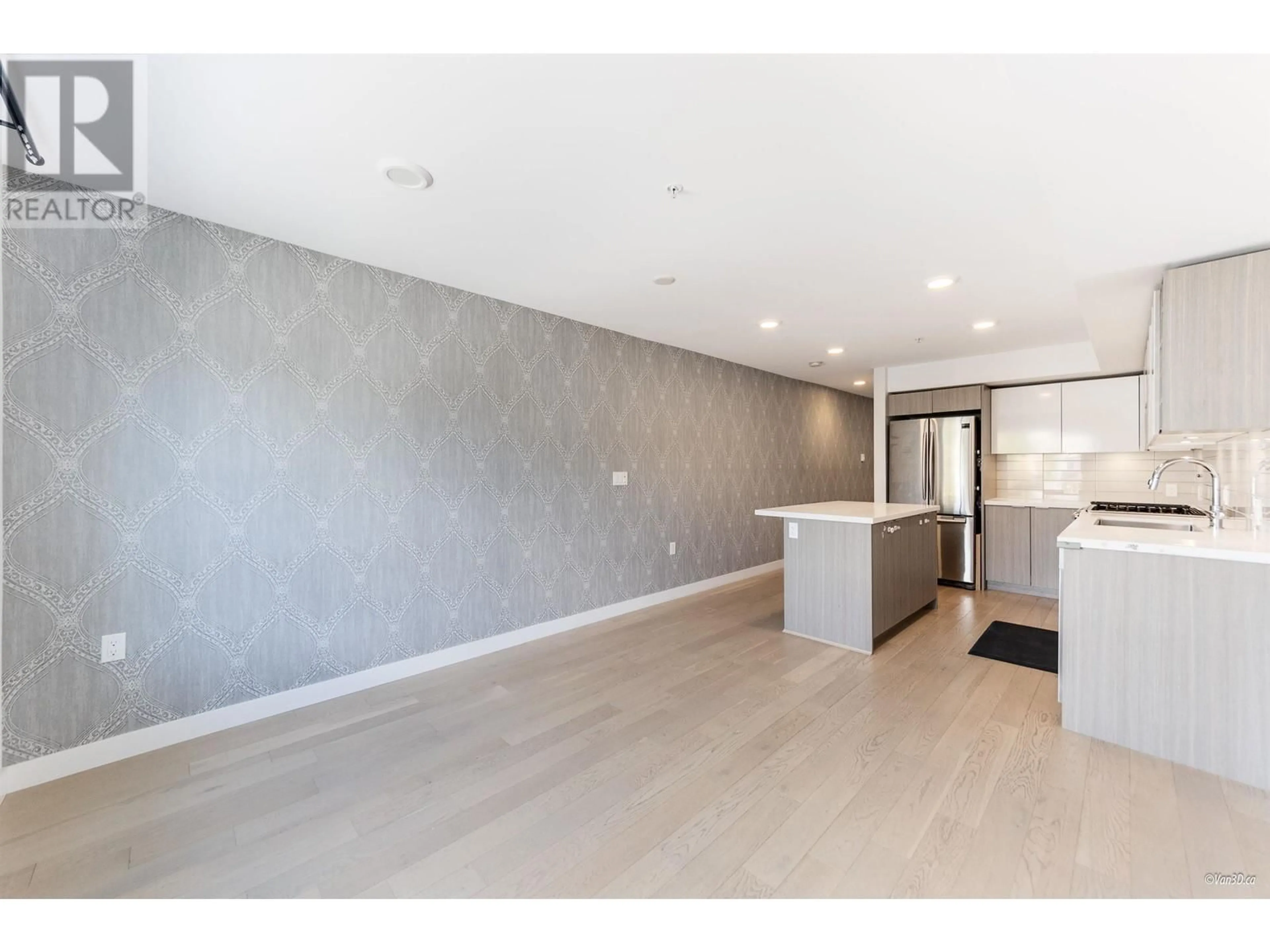 Open concept kitchen, unknown for 10 - 365 16TH AVENUE, Vancouver British Columbia V5T2T7