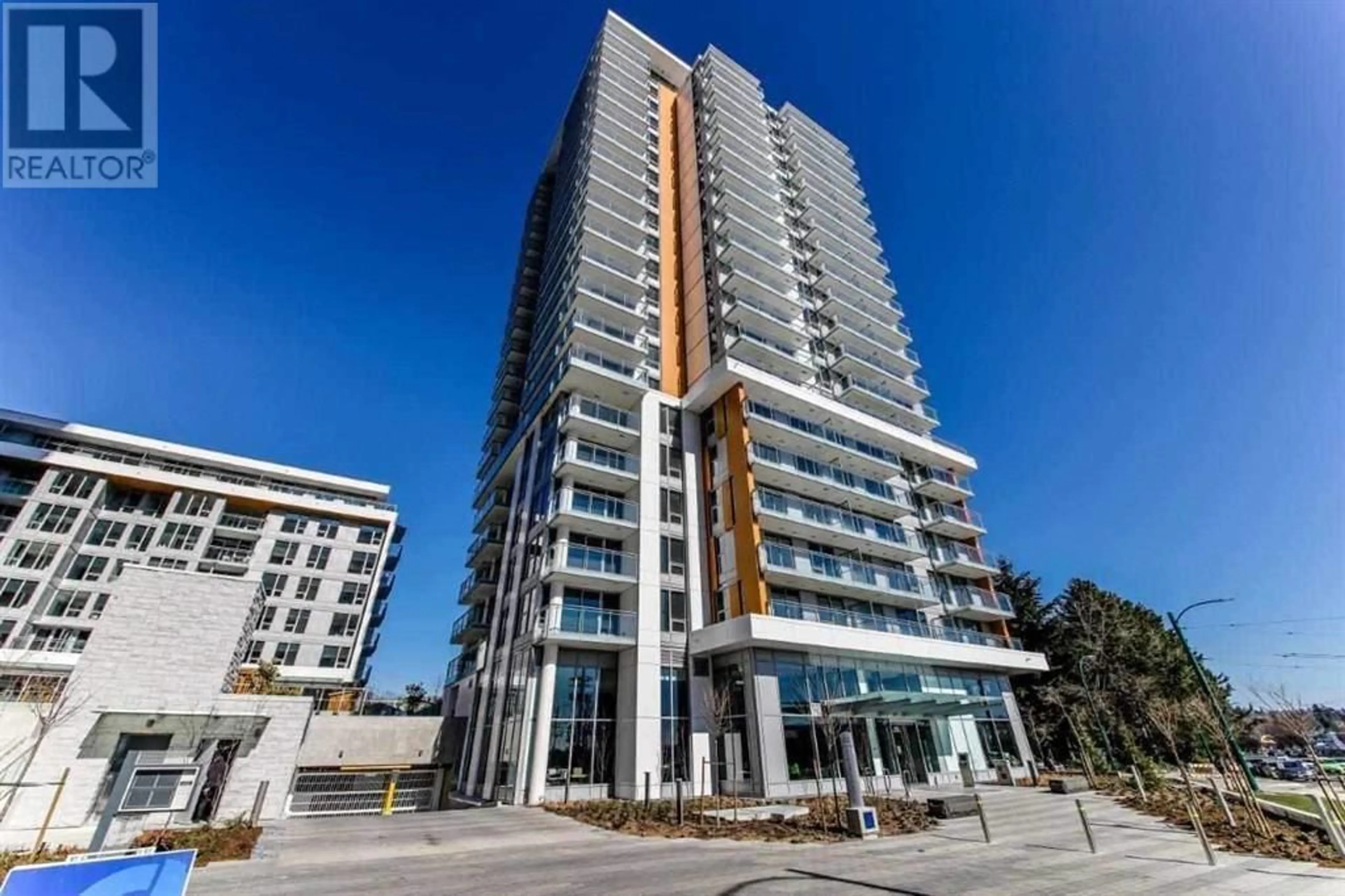 Indoor foyer for 1503 - 433 MARINE DRIVE, Vancouver British Columbia V5X0H5