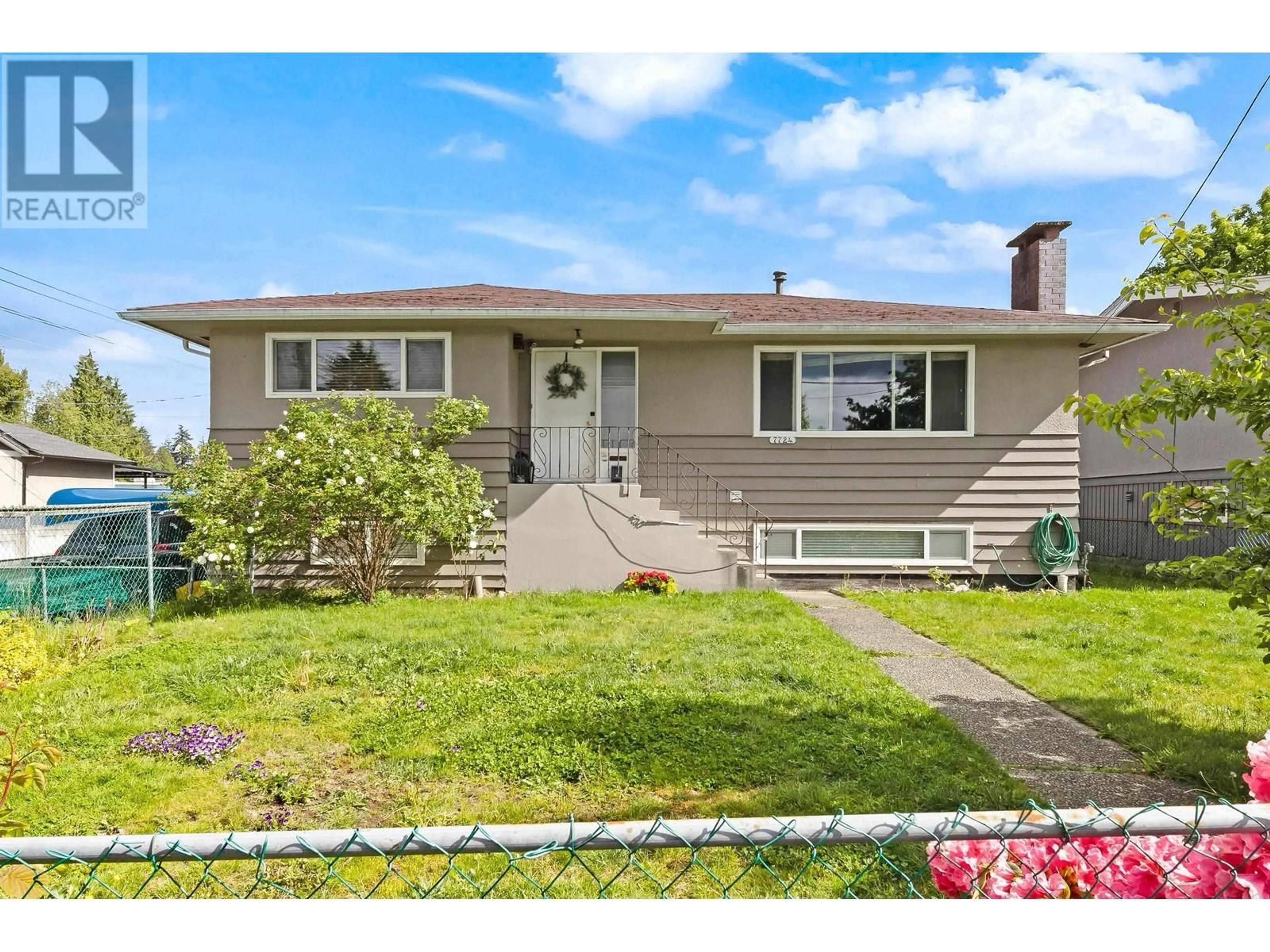 Home with vinyl exterior material, street for 7724 GOODLAD STREET, Burnaby British Columbia V5E2H6
