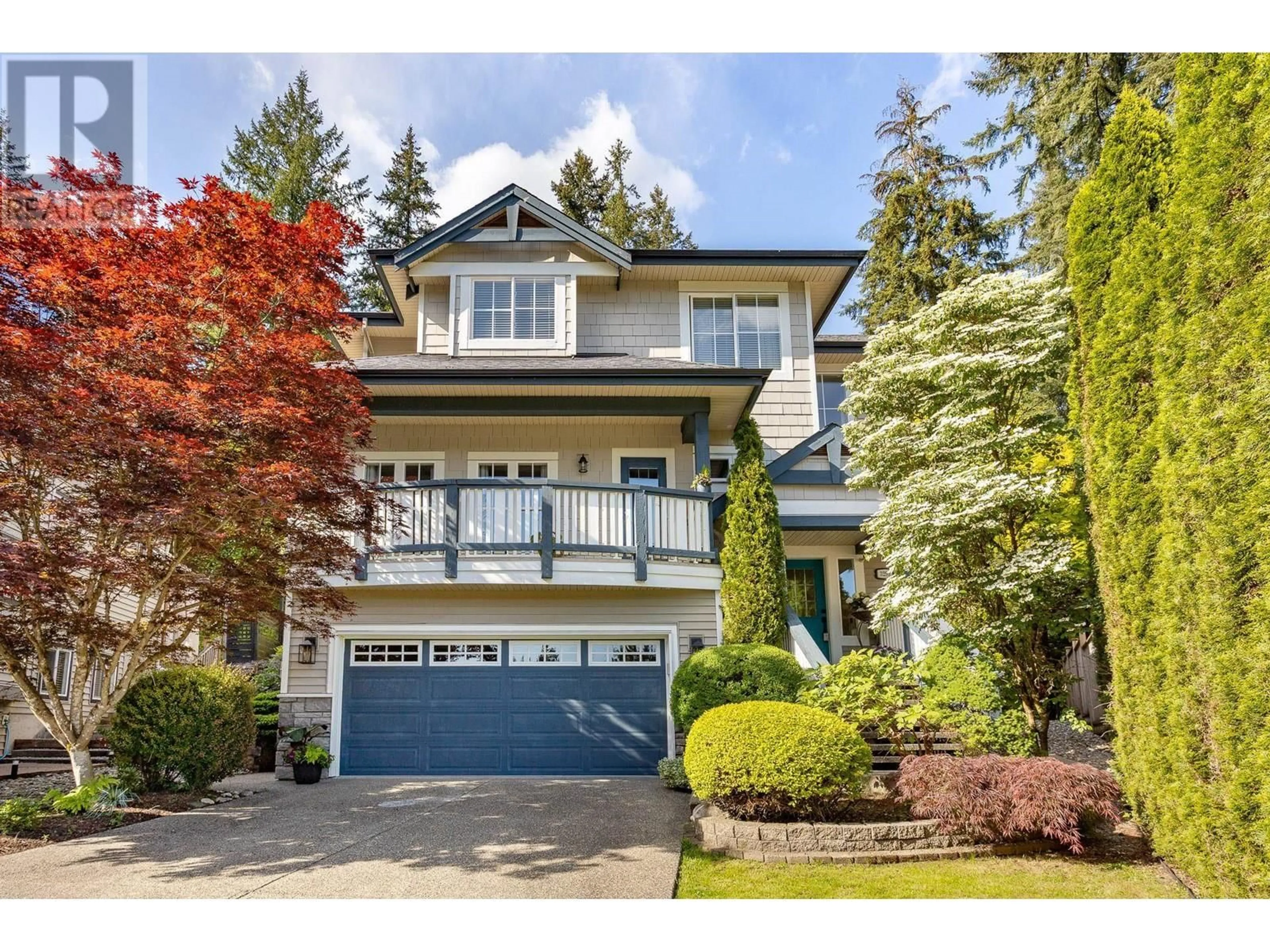 Home with vinyl exterior material, street for 3293 CANTERBURY LANE, Coquitlam British Columbia V3B8E6