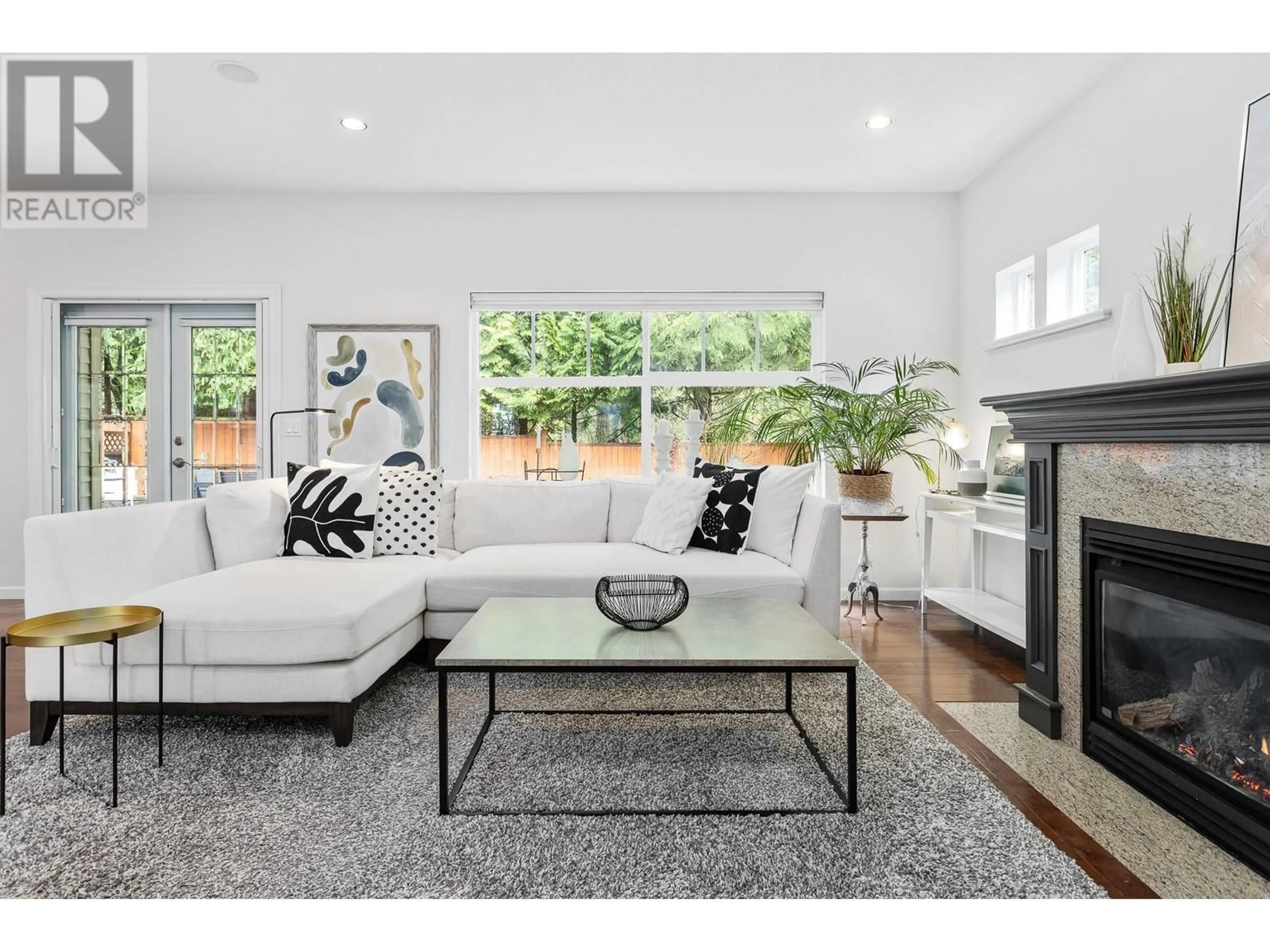 Living room with furniture, unknown for 3293 CANTERBURY LANE, Coquitlam British Columbia V3B8E6